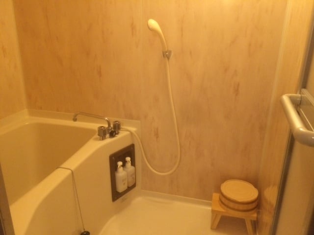 Japanese-style room 10 tatami bath