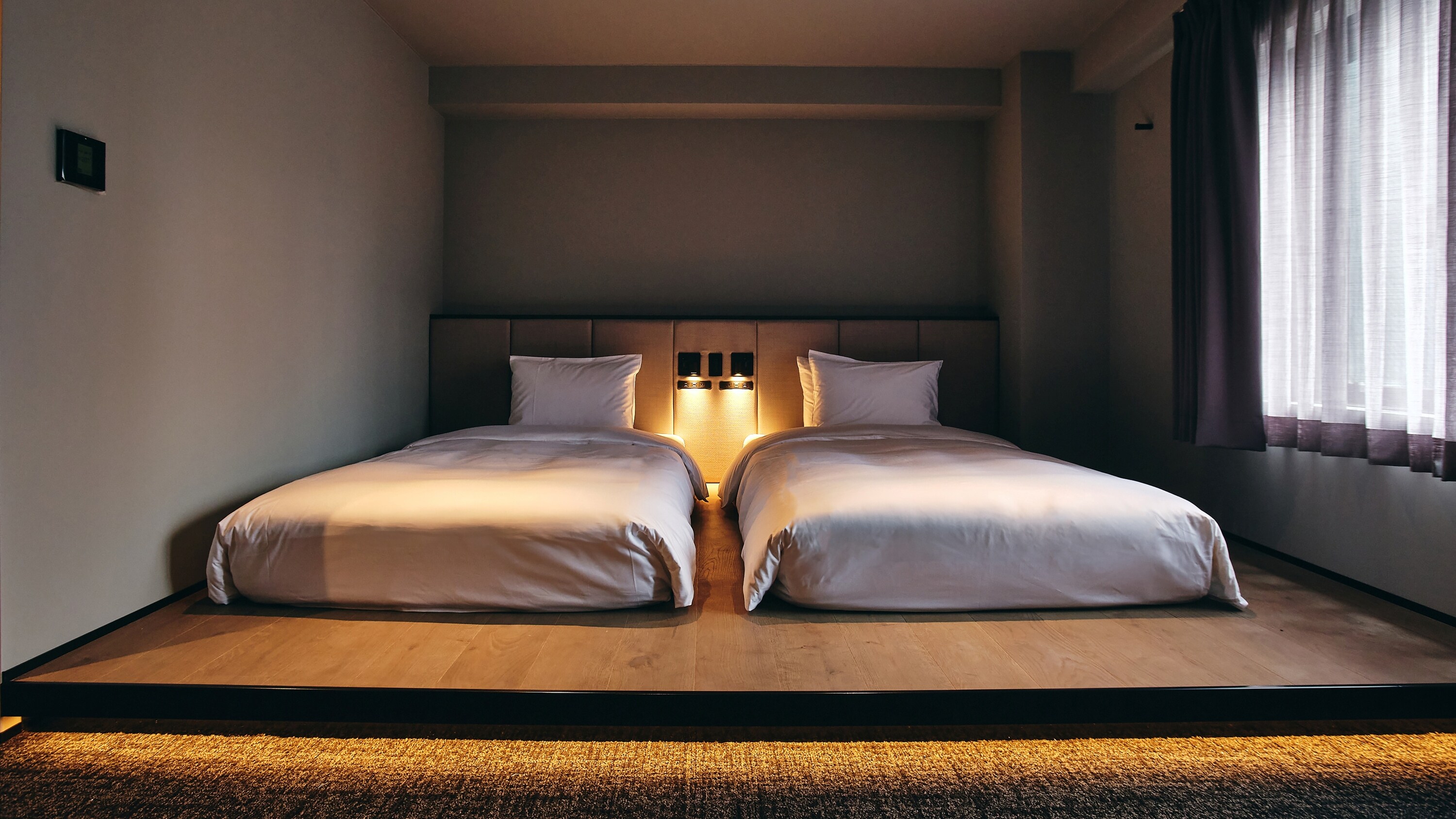 Junior Suite (Twin) / Bedroom