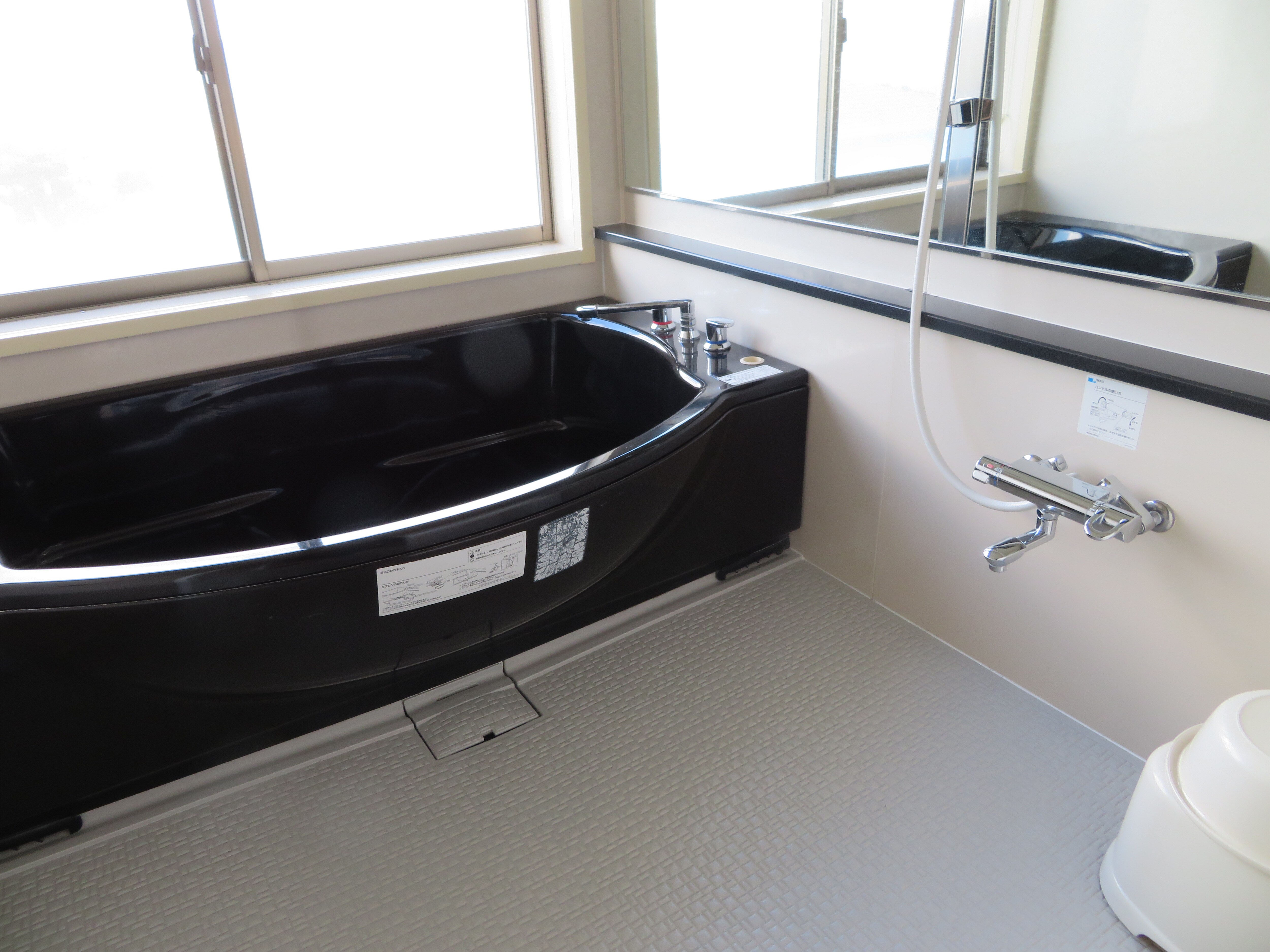 Main building Japanese and Western room bathroom