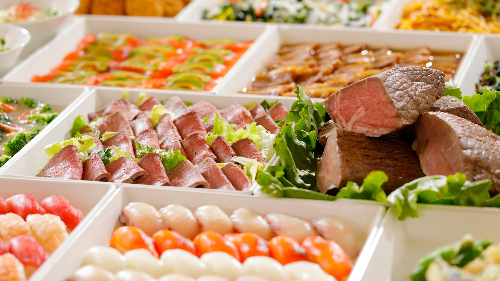 [Dinner Buffet] Live kitchen with chef's skill and buffet style to enjoy the taste of the season