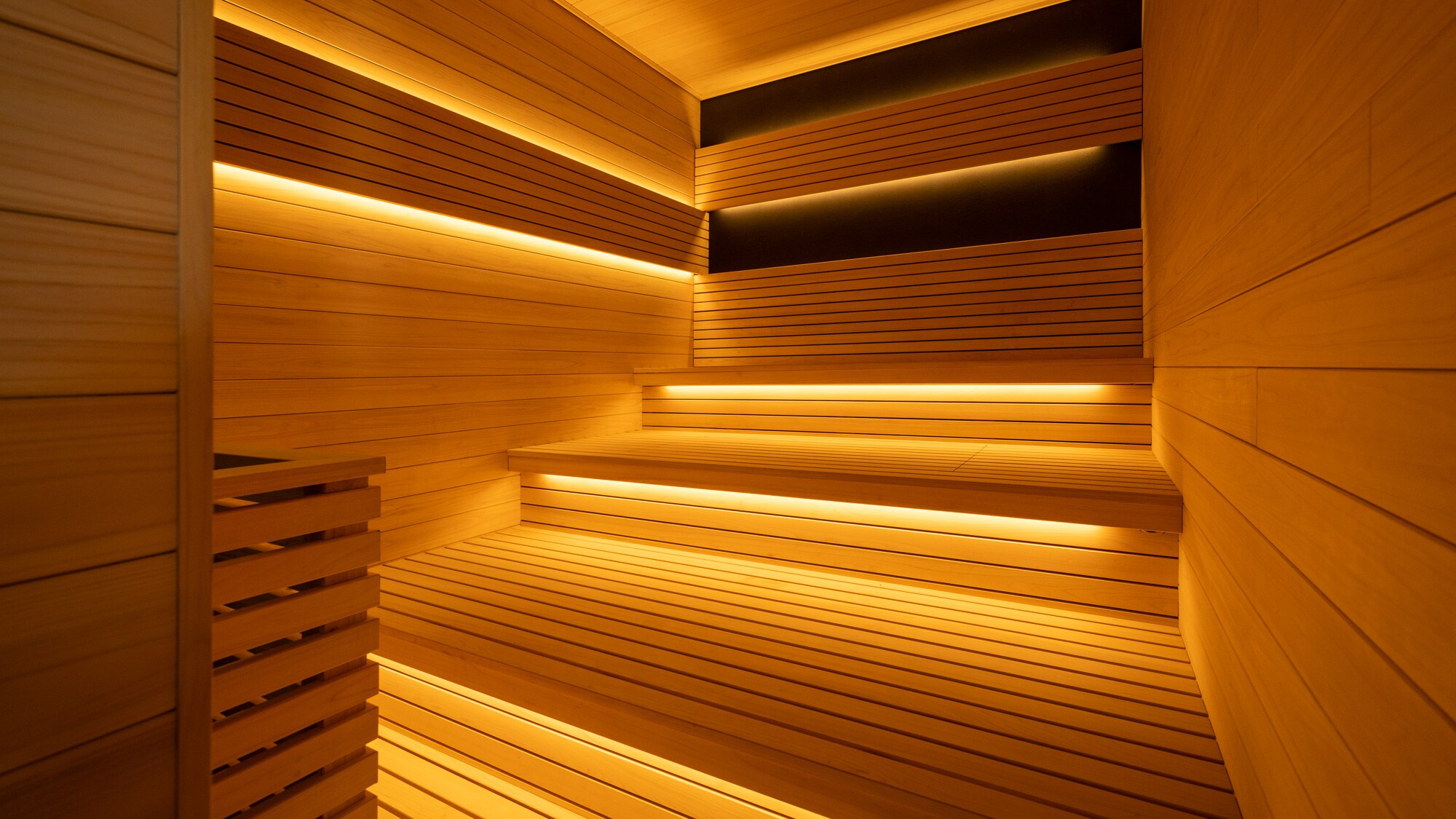 [Sauna (attached to the large men's bath on the 3rd floor)] Renovated in 2024, thoroughly refresh yourself with the hot springs and sauna.