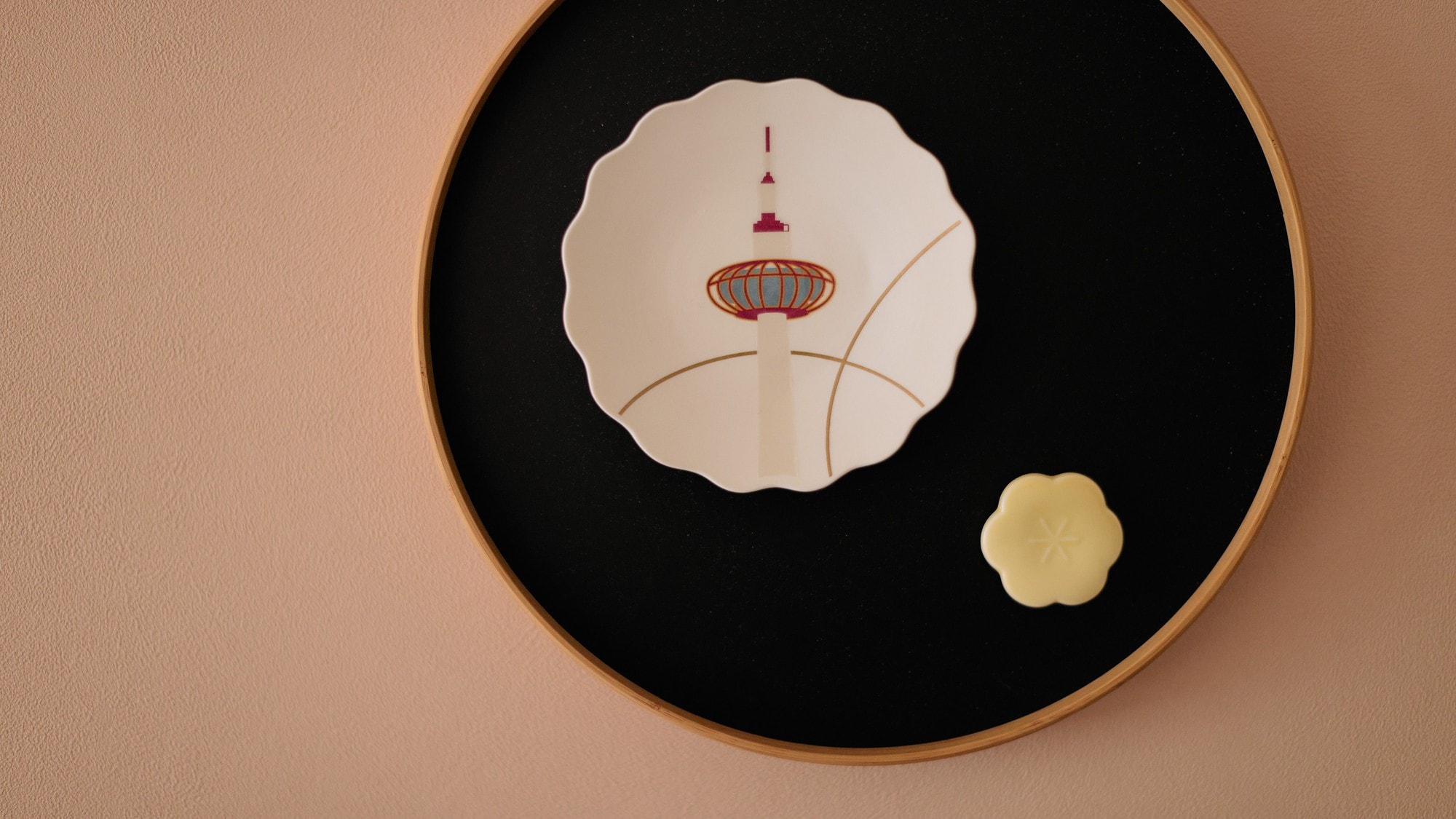Original art that combines a tray and a bean plate