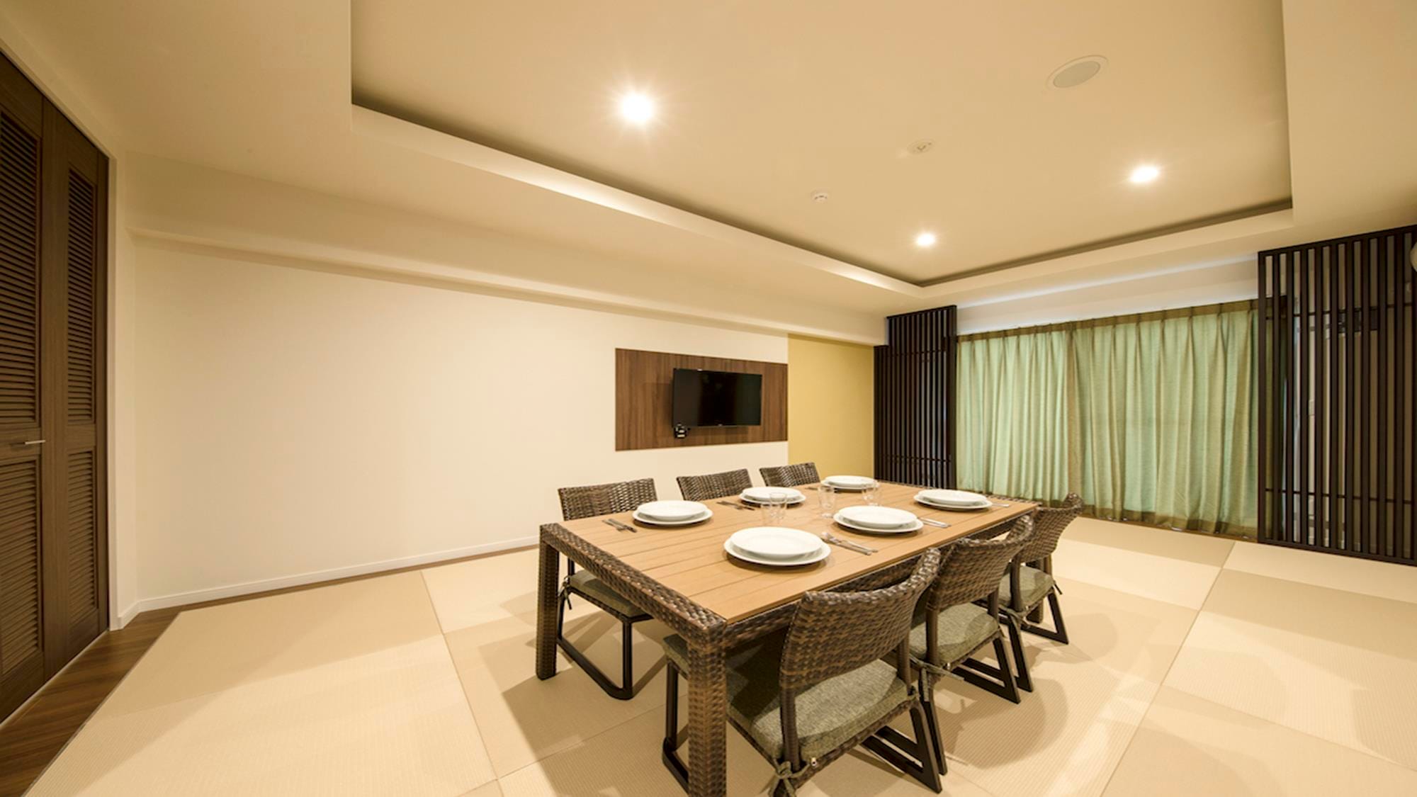 [Moderate barrier-free room] Living room and bedroom