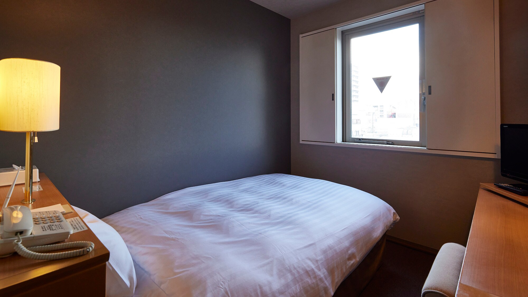[Non-smoking/Smoking/Electronic cigarettes] Standard room (12m²/Semi-double bed 120cm x 1/Capacity 1-2 people)