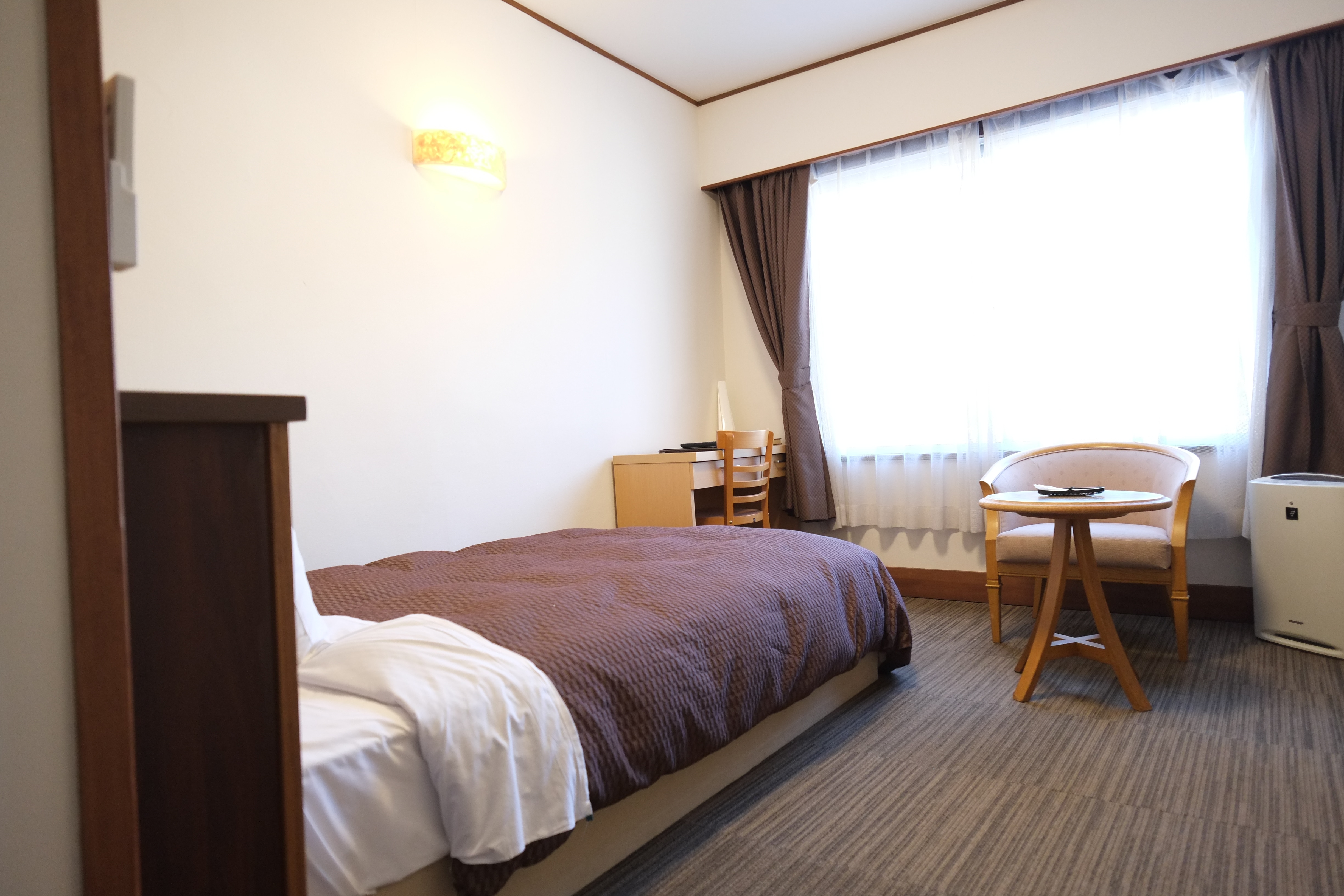 Kamar Barat (kamar single)
