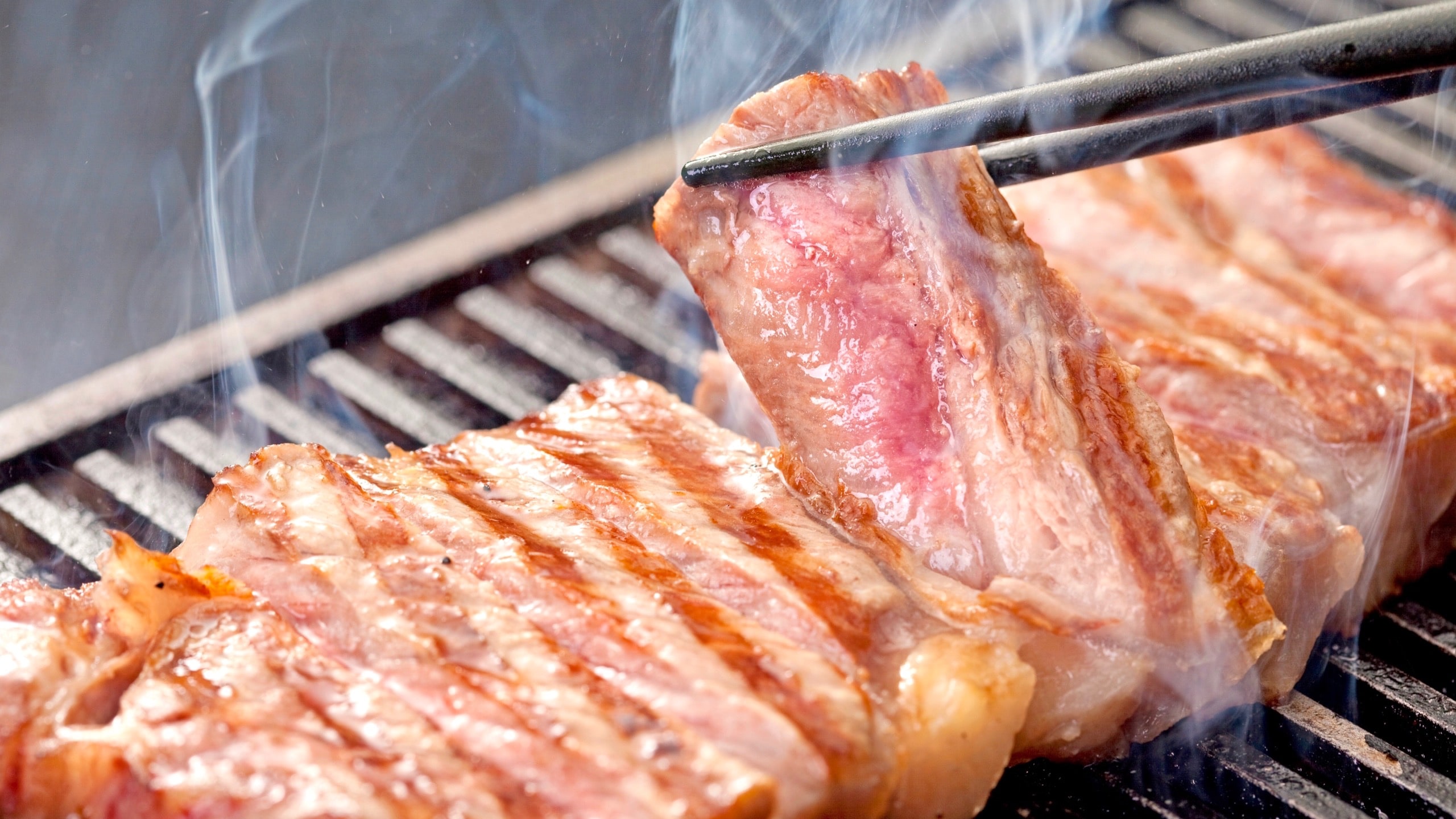 [Momen indah] Juwwa di mulutmu! "Oita Wagyu" yang meleleh di mulutmu sangat enak