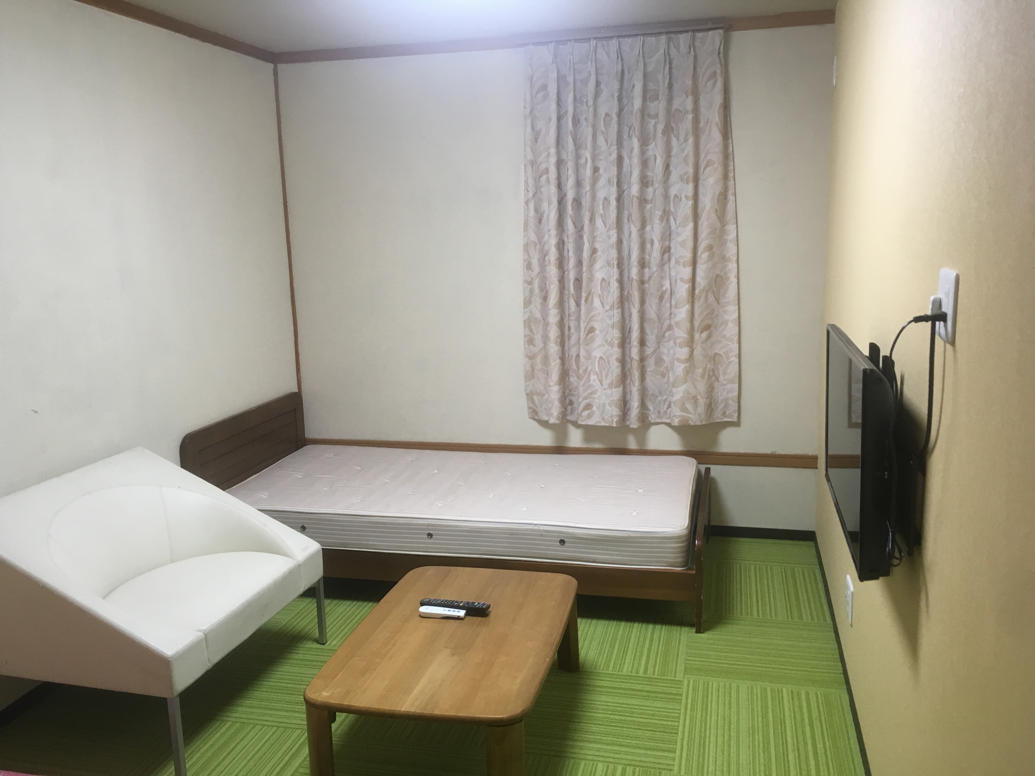 Single Room 1