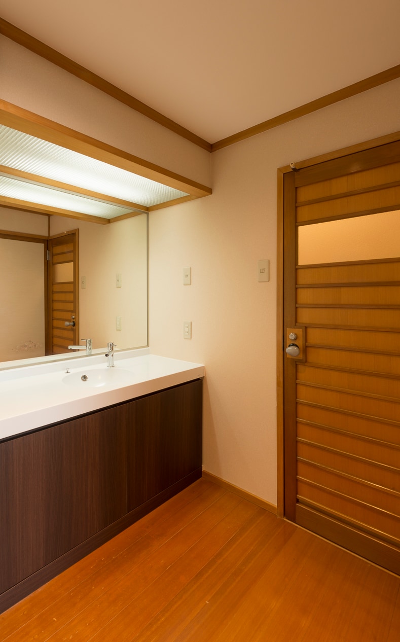 Guest room washroom (Japanese-style room)