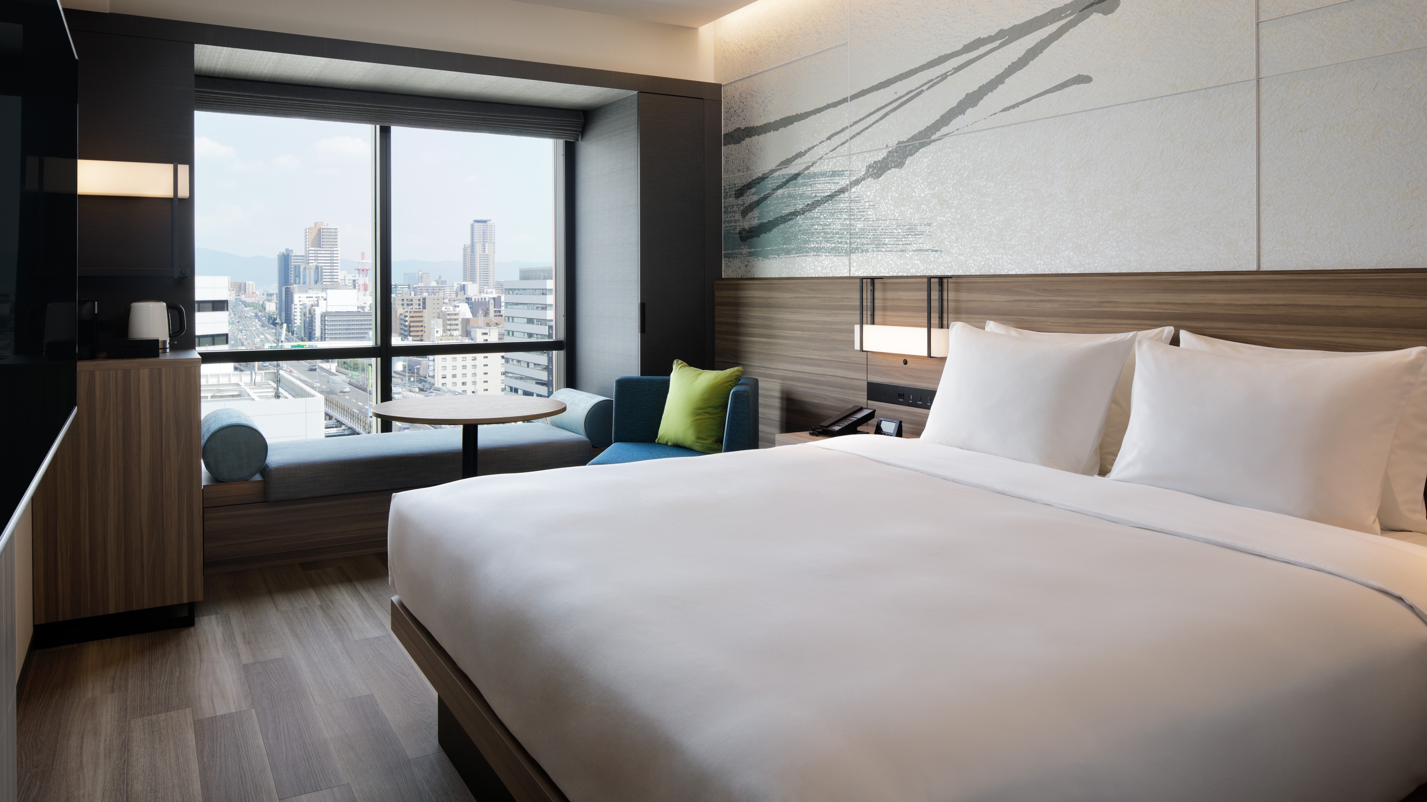 ：Ambitious King　24m2 or more/3rd-9th floor/Non-smoking/1 Simmons bed 180cm x 200cm x 1