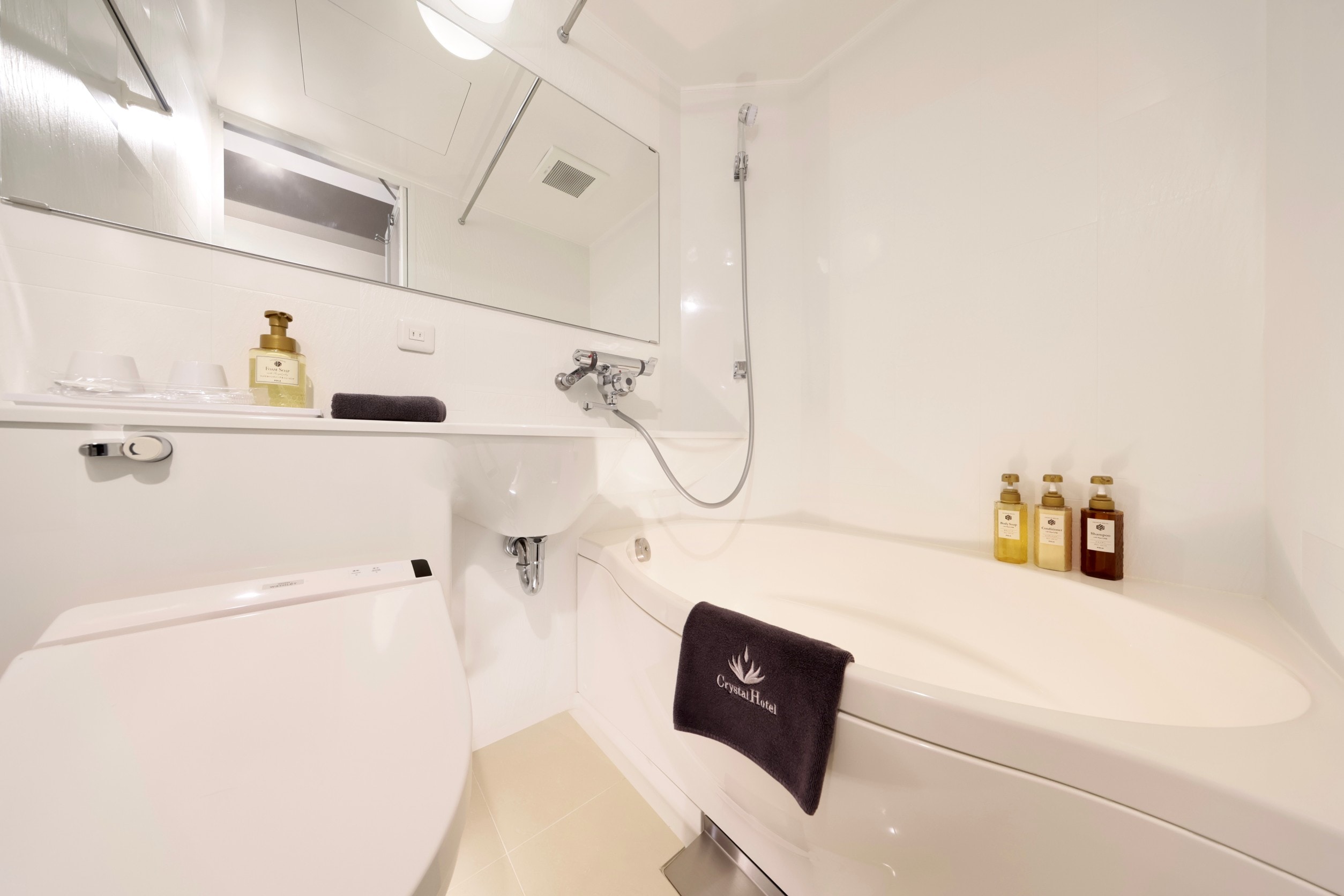 Unit bathroom