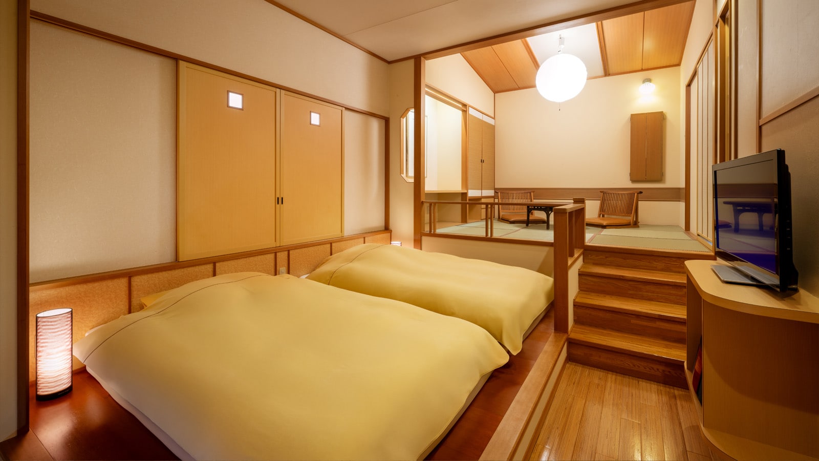 ชั้น 4 เมซอเนตสไตล์ญี่ปุ่นโมเดิร์นพร้อมวิว มุมมองห้องจากหน้าต่าง มีประมาณ 3 ถึง 4 ขั้นตอน