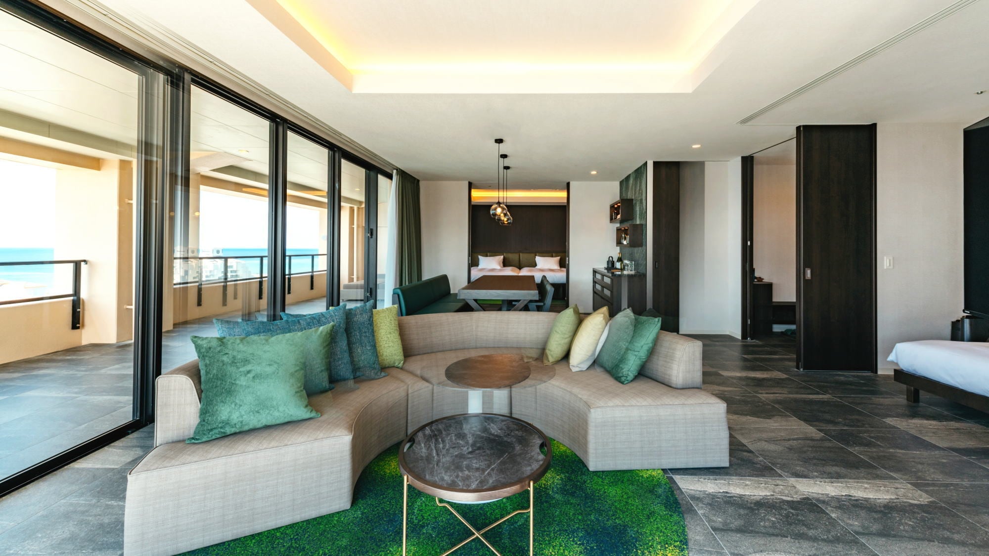 [Guest room] Aqua Pool Suite (9th floor) Living room (108.2 square meters)