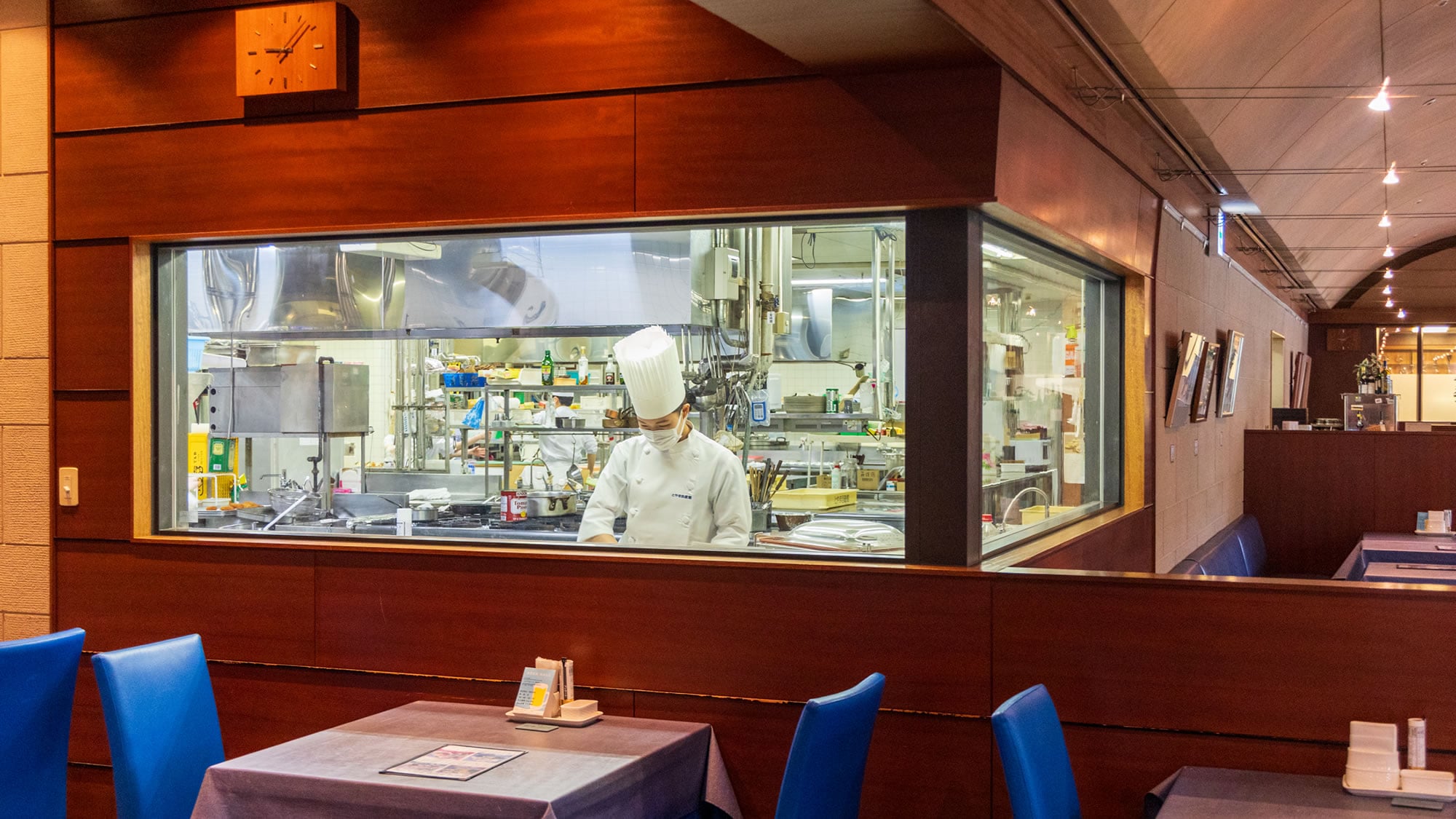 餐厅开放式厨房