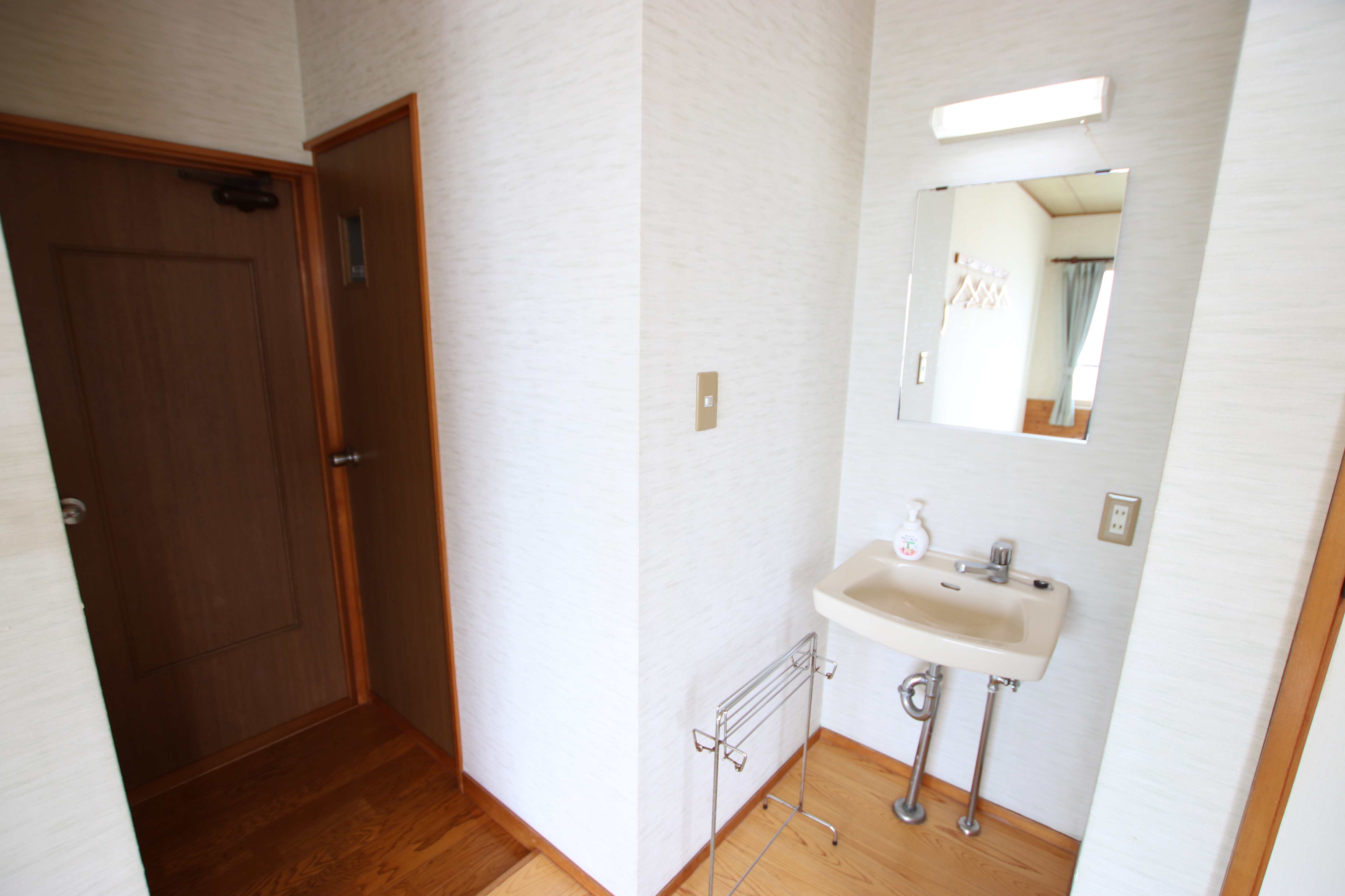 Japanese-style room with a view of the sea Toilet / washroom