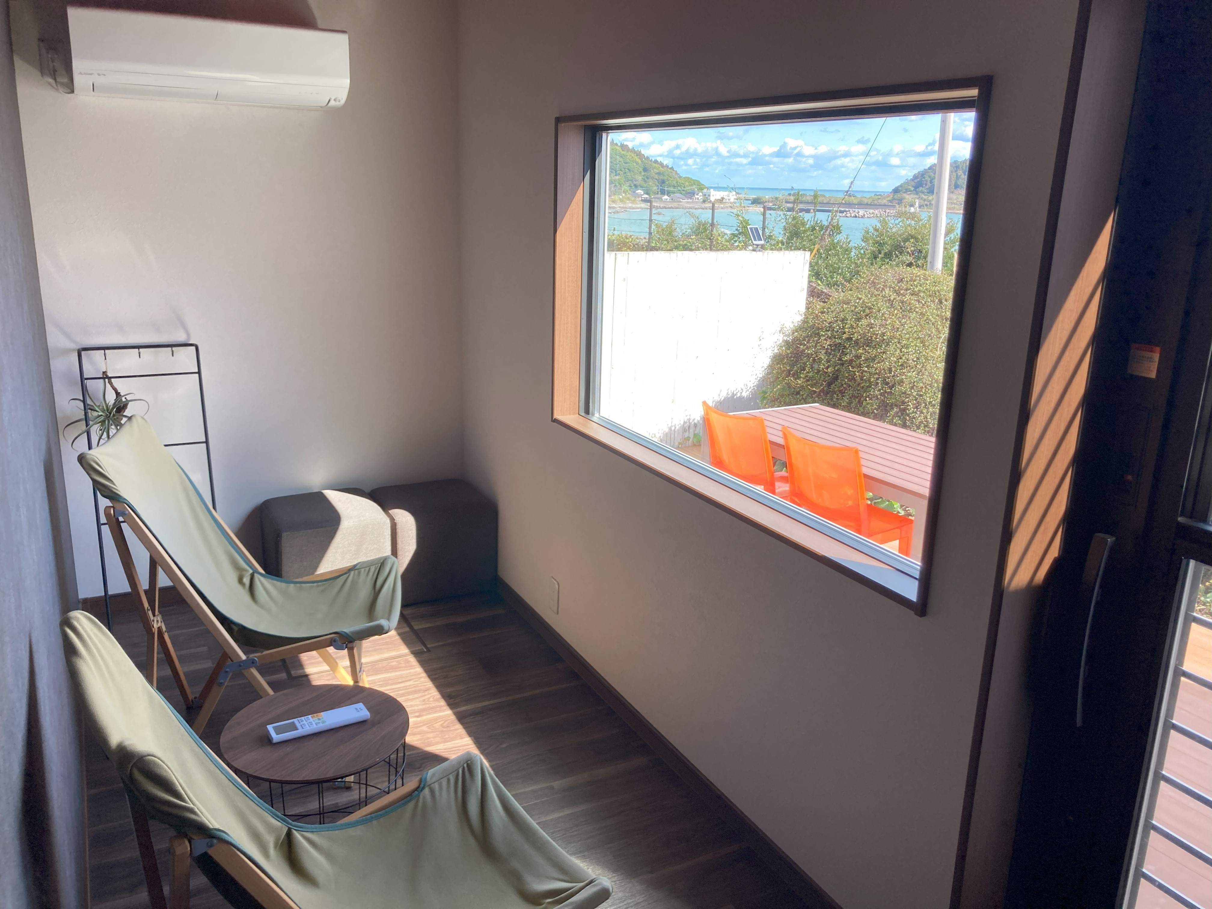 Miyakogusa (Japanese-Western style room) Room in front of the terrace No. 2