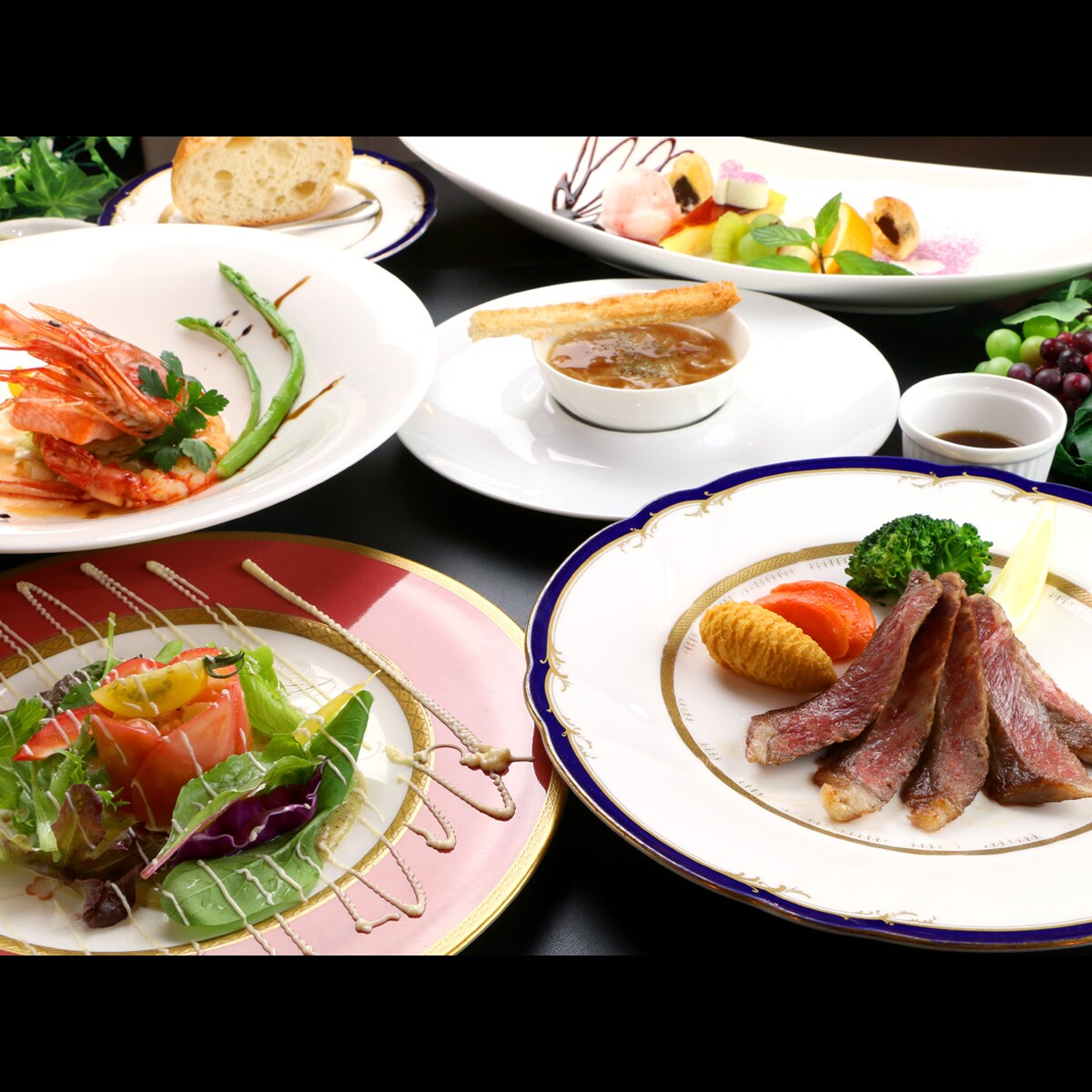 [Hidangan lengkap ala Prancis] Makan malam buatan tangan menggunakan bahan-bahan musiman