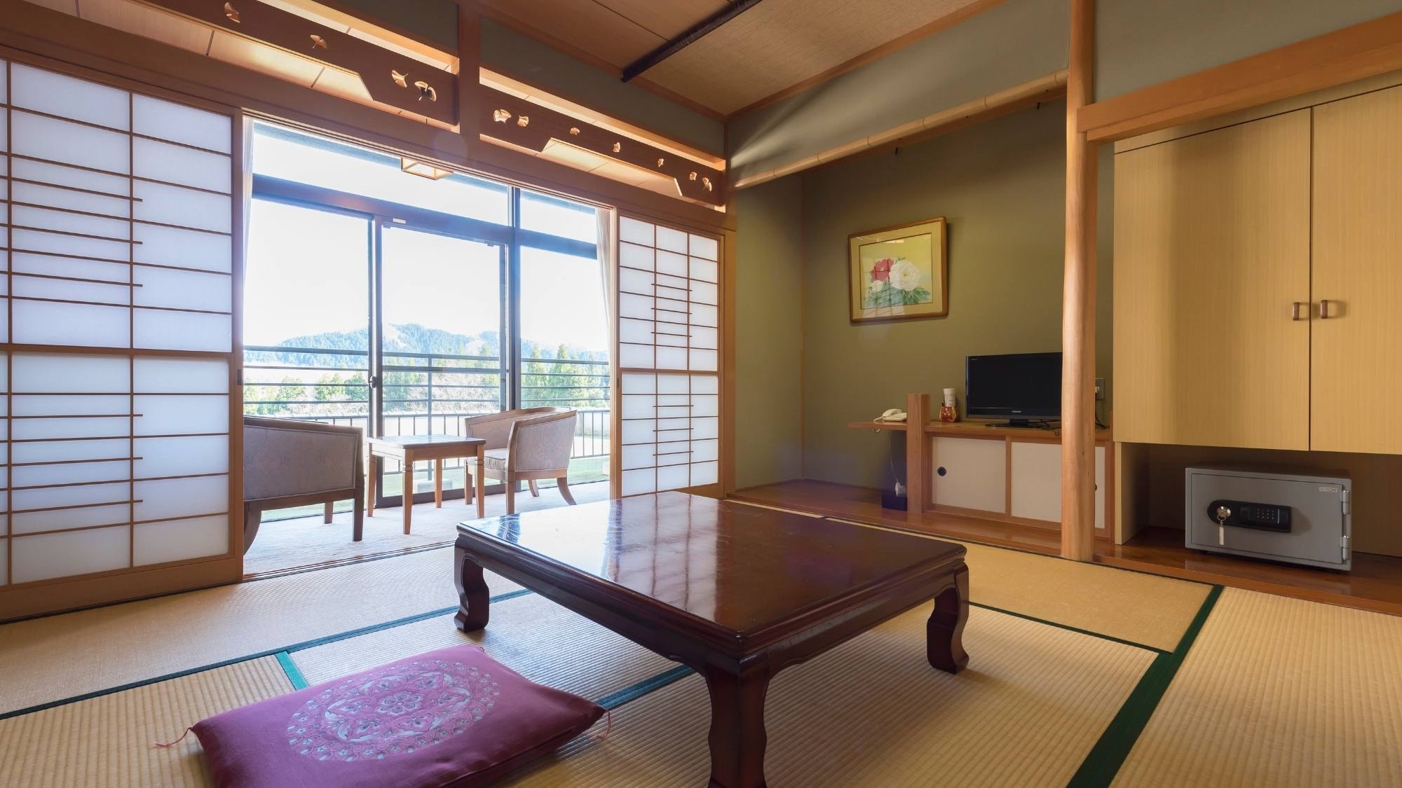 A quiet room with a view of the mountains that change with the seasons.
