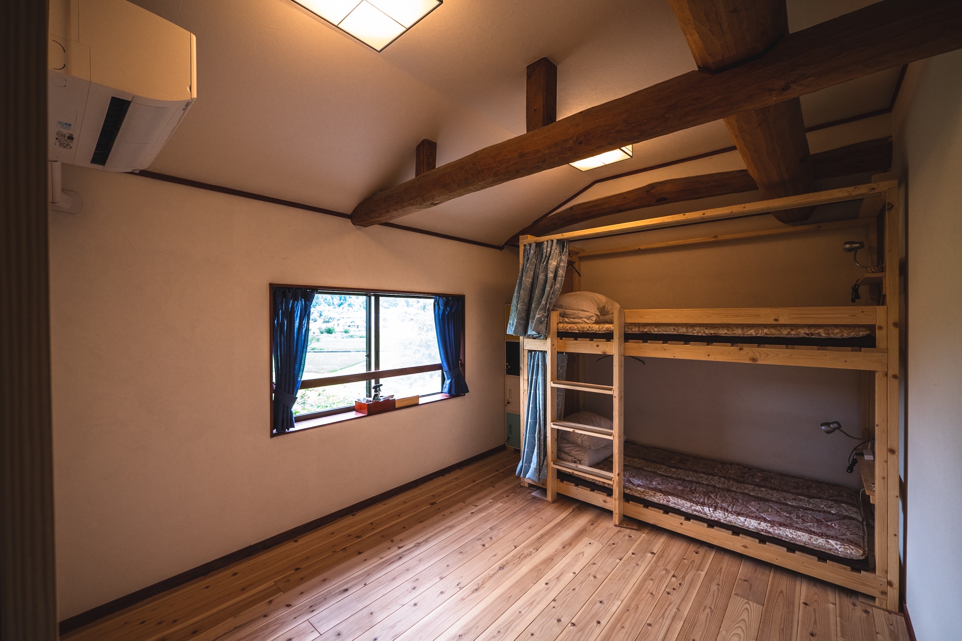 Private room ④ (Western room)