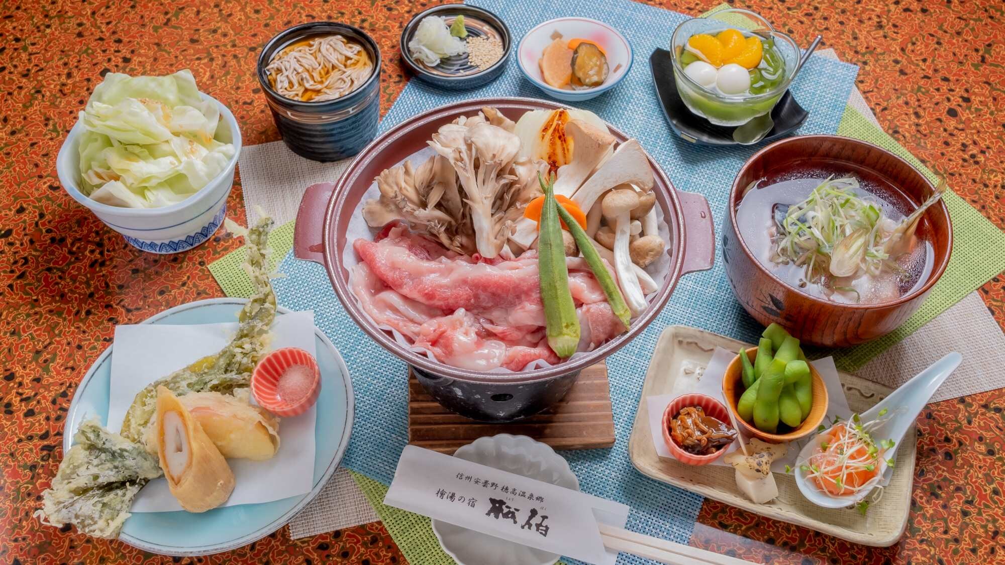 *[Dinner example (basic menu)] A selection of local dishes will be served, with Wagyu beef teppanyaki as the main dish.
