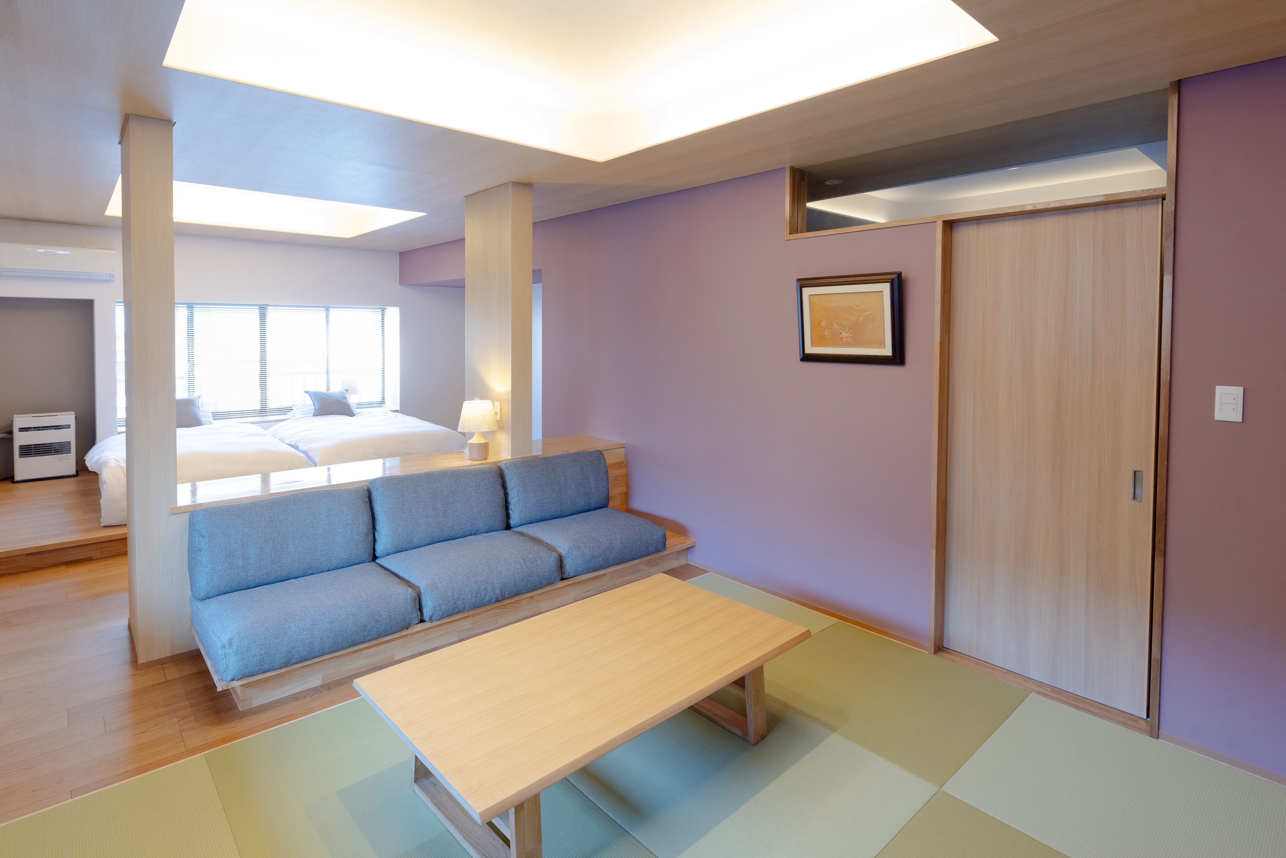 Main building: Guest rooms with open-air baths