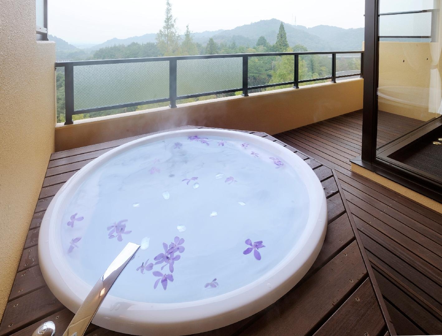 room bath image