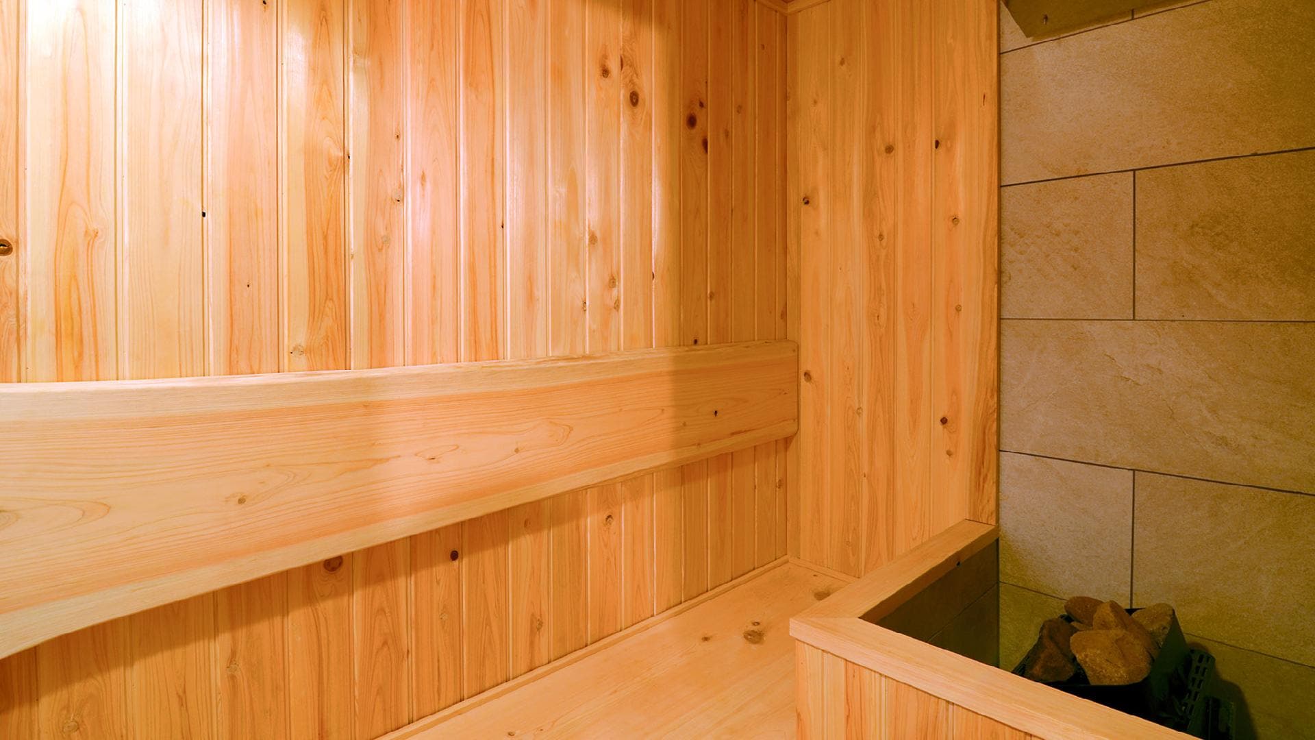 ・Spring Moon Night: Sauna