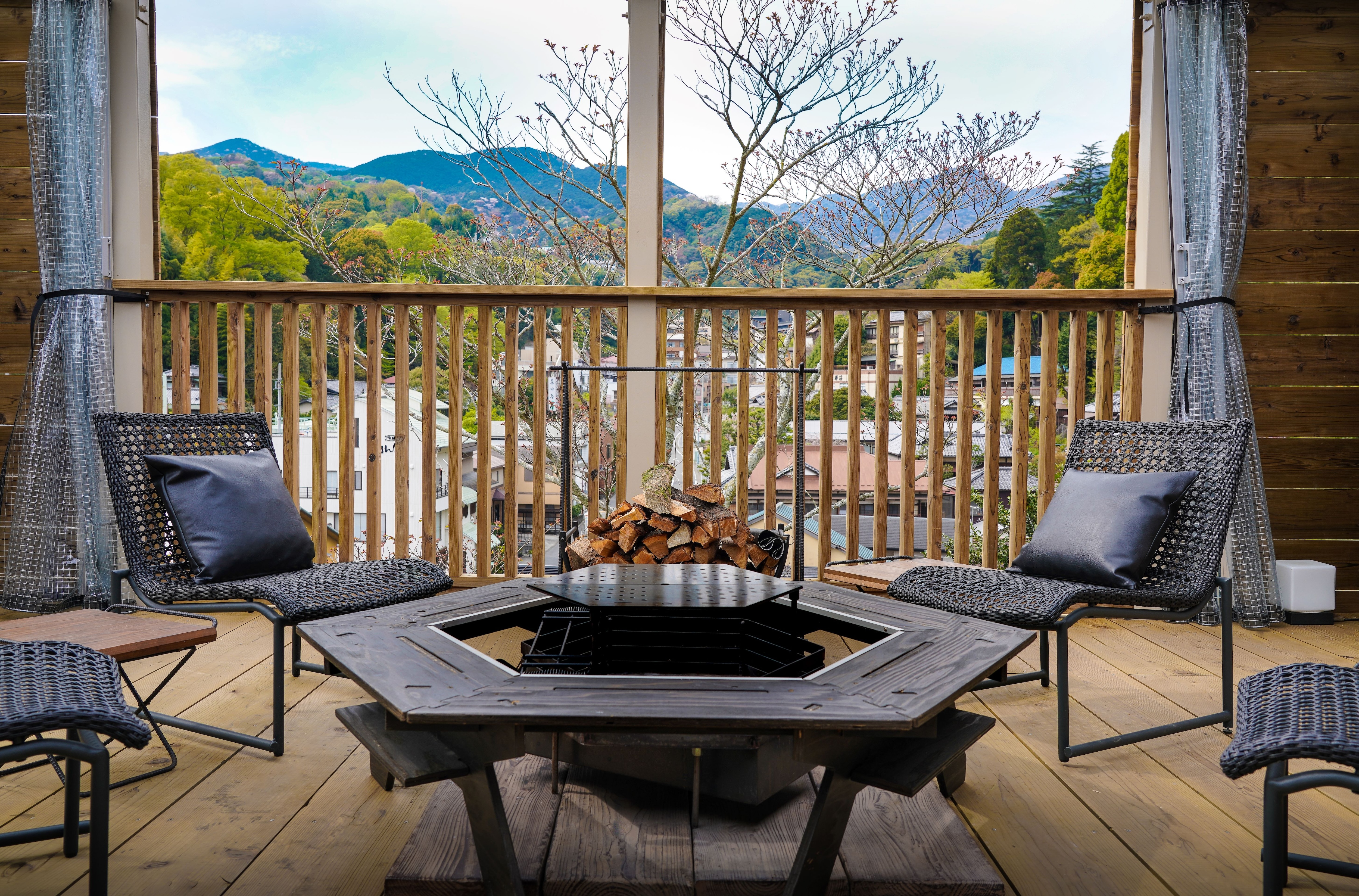 〔THE YUGAWARA with SAUNA〕 모닥불 BBQ 데크