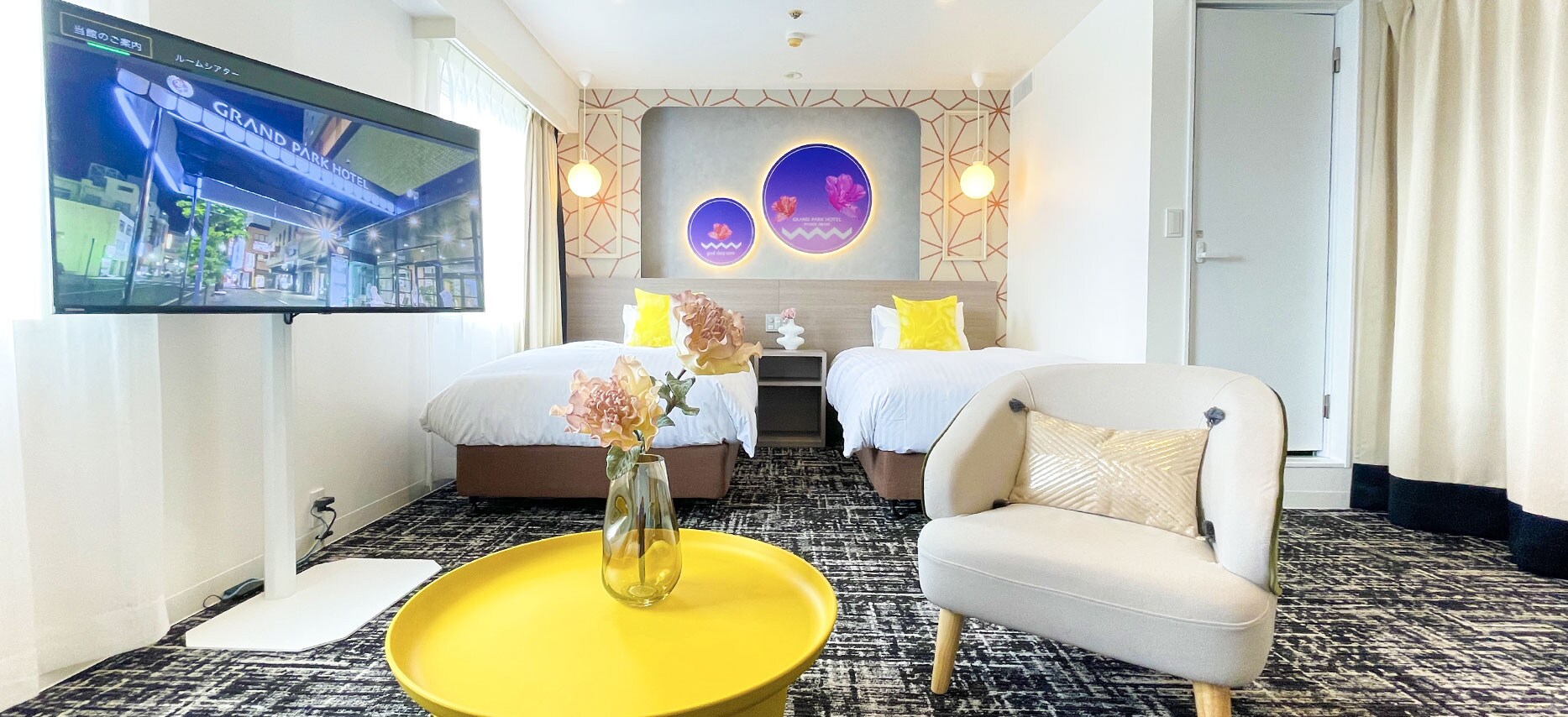 Deluxe Twin/Smart Room