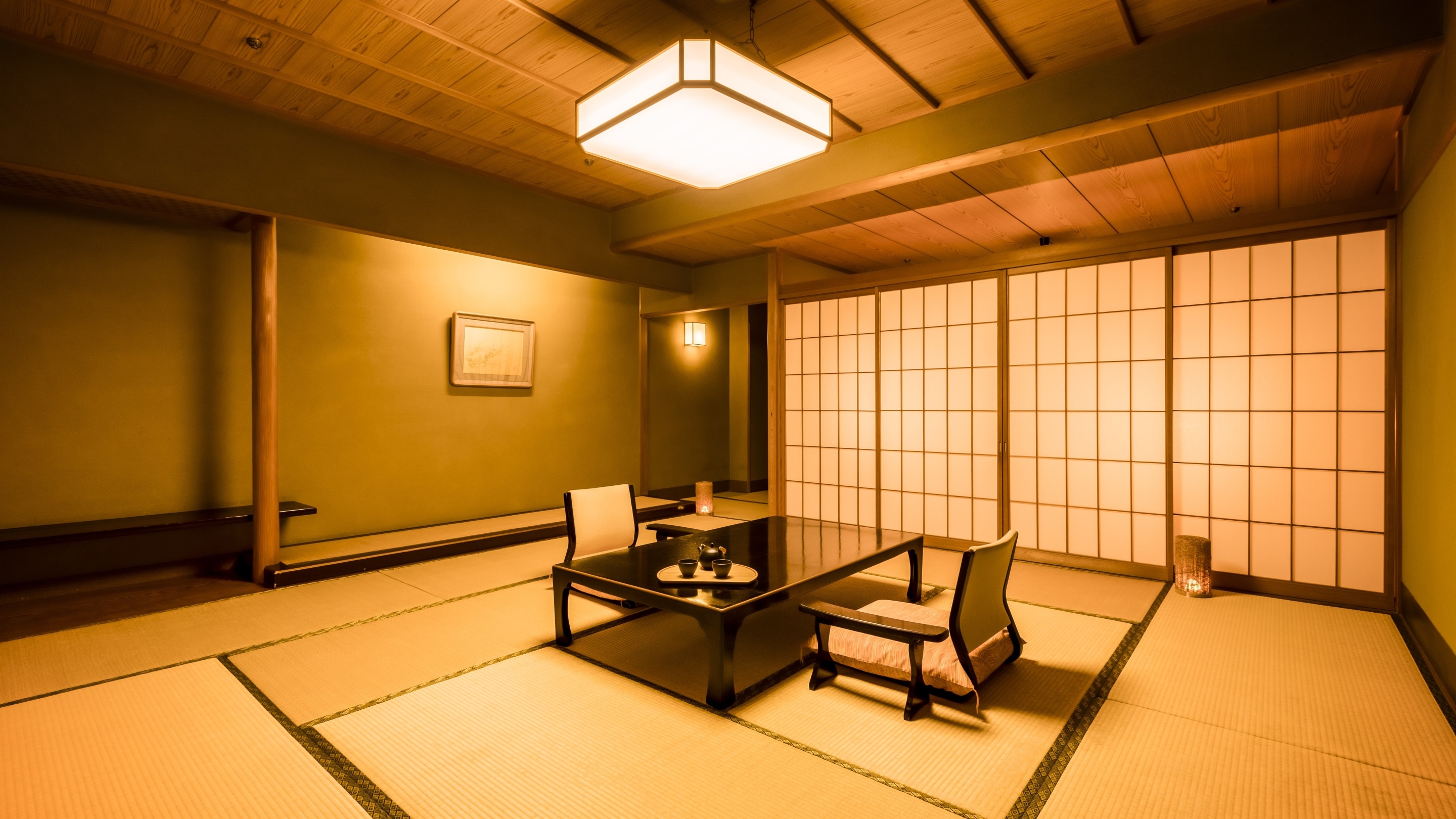 Standard Japanese-style room *An example of a guest room