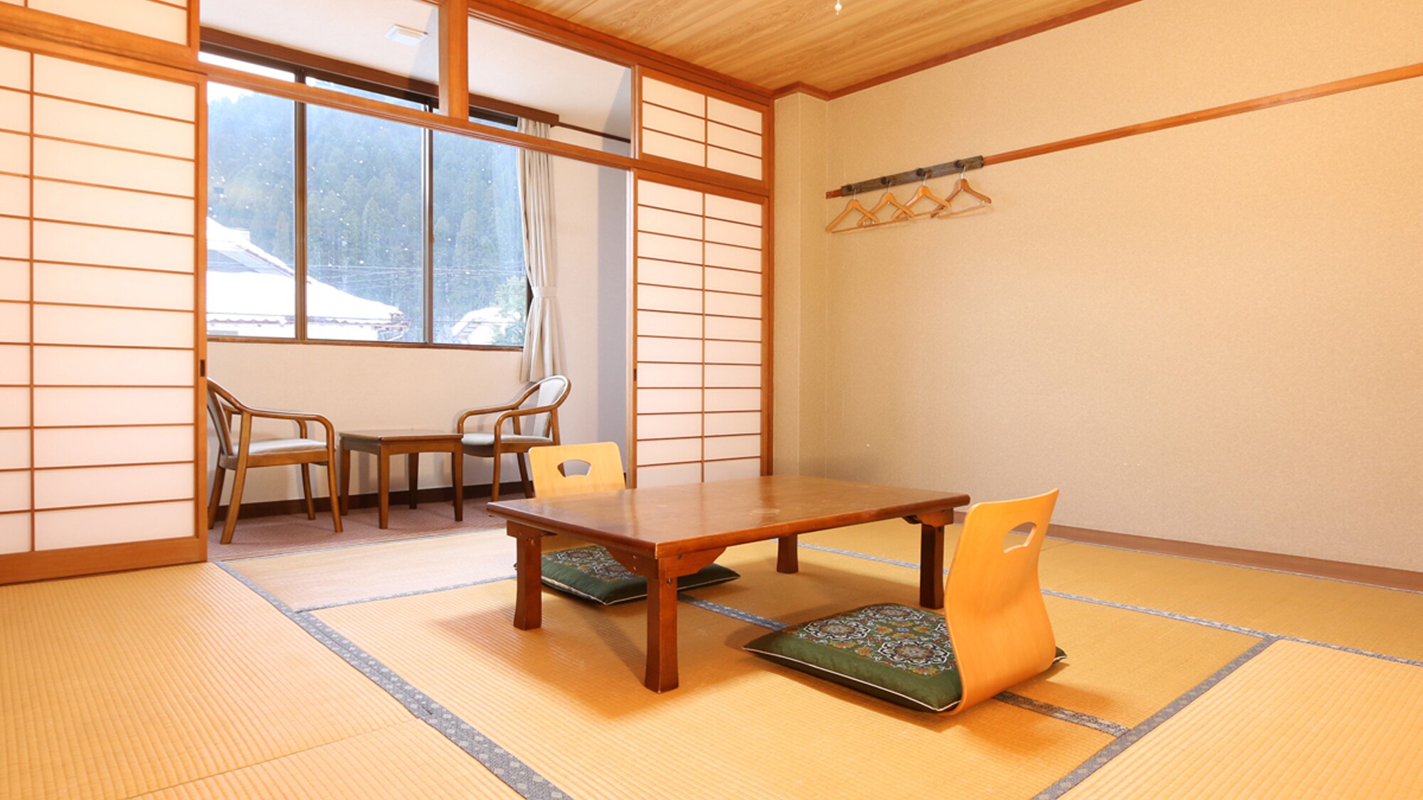 Relaxing and cozy 8 tatami Japanese-style room