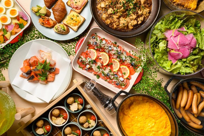 We offer a creative, wholesome buffet using ingredients from the Chiba area.