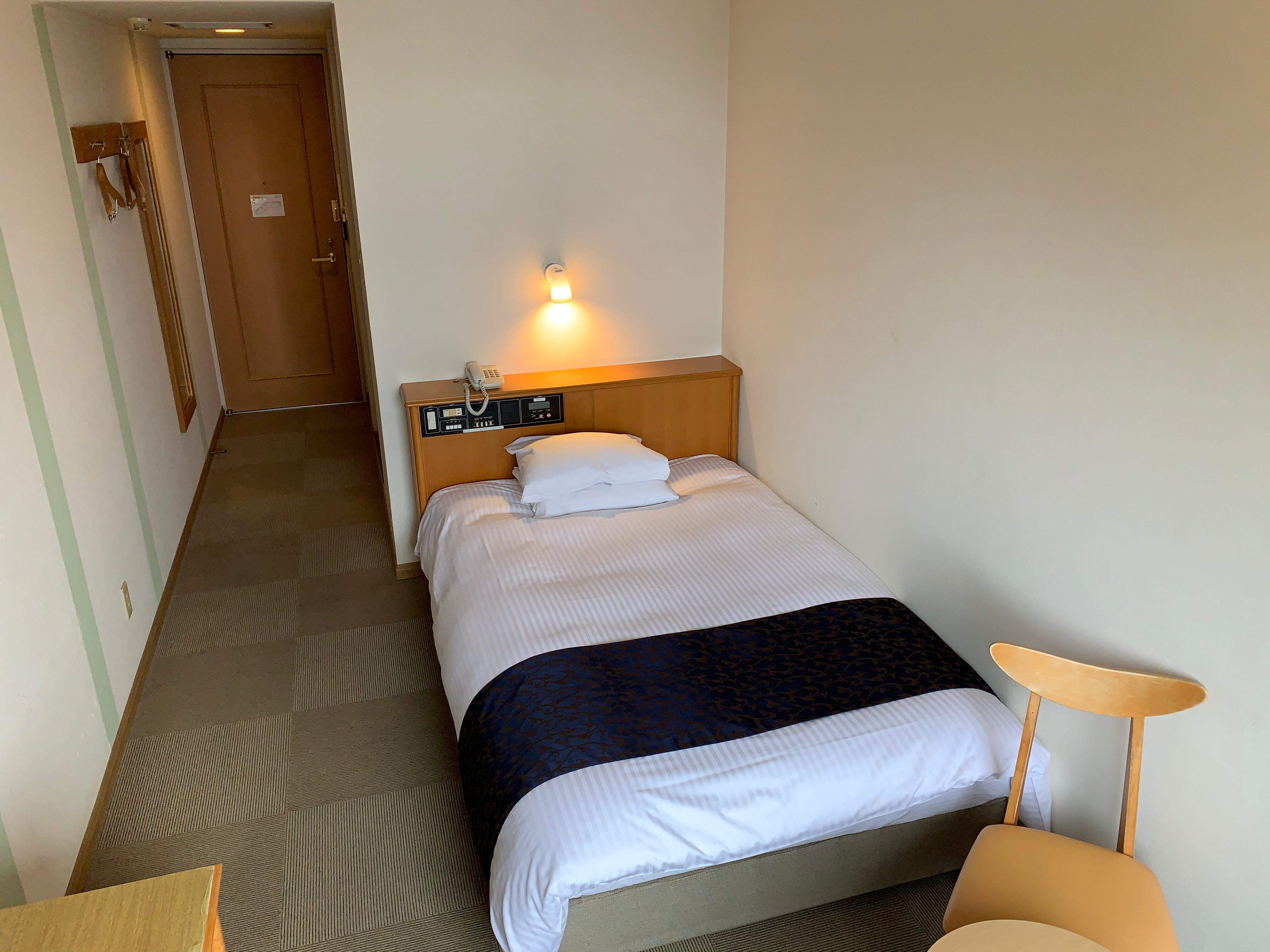 Semi-double (18 square meters)