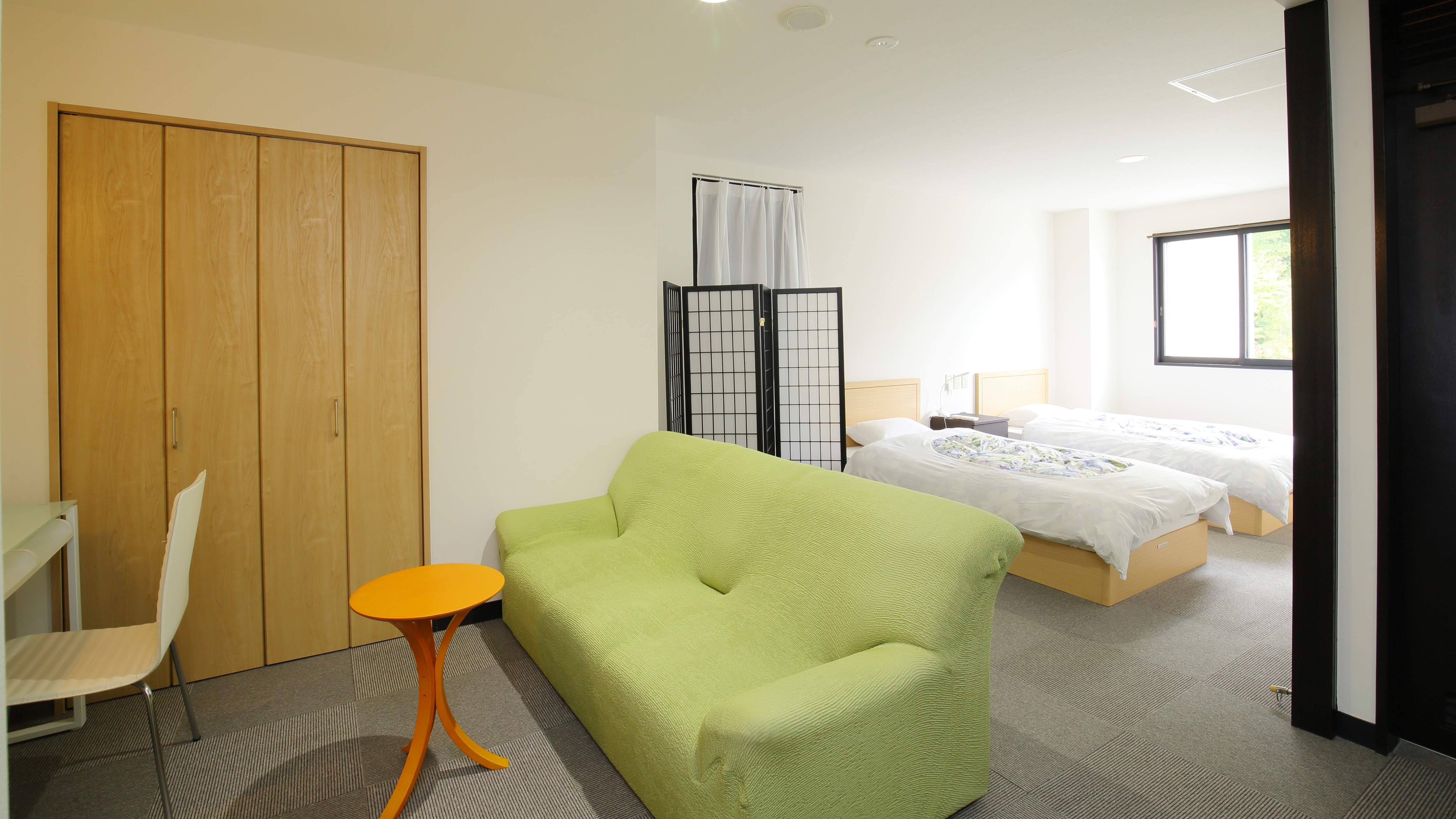 [Guest Rooms] Japanese-Western style rooms