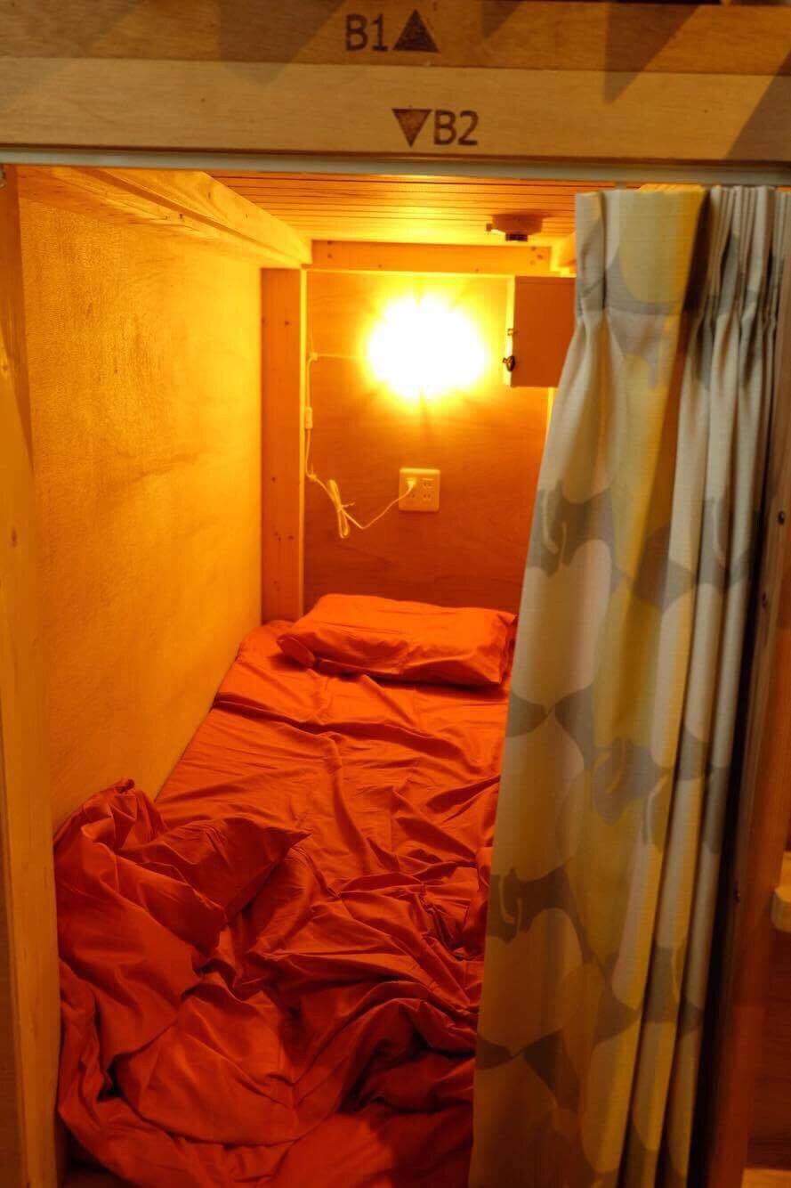 Pod-type bed