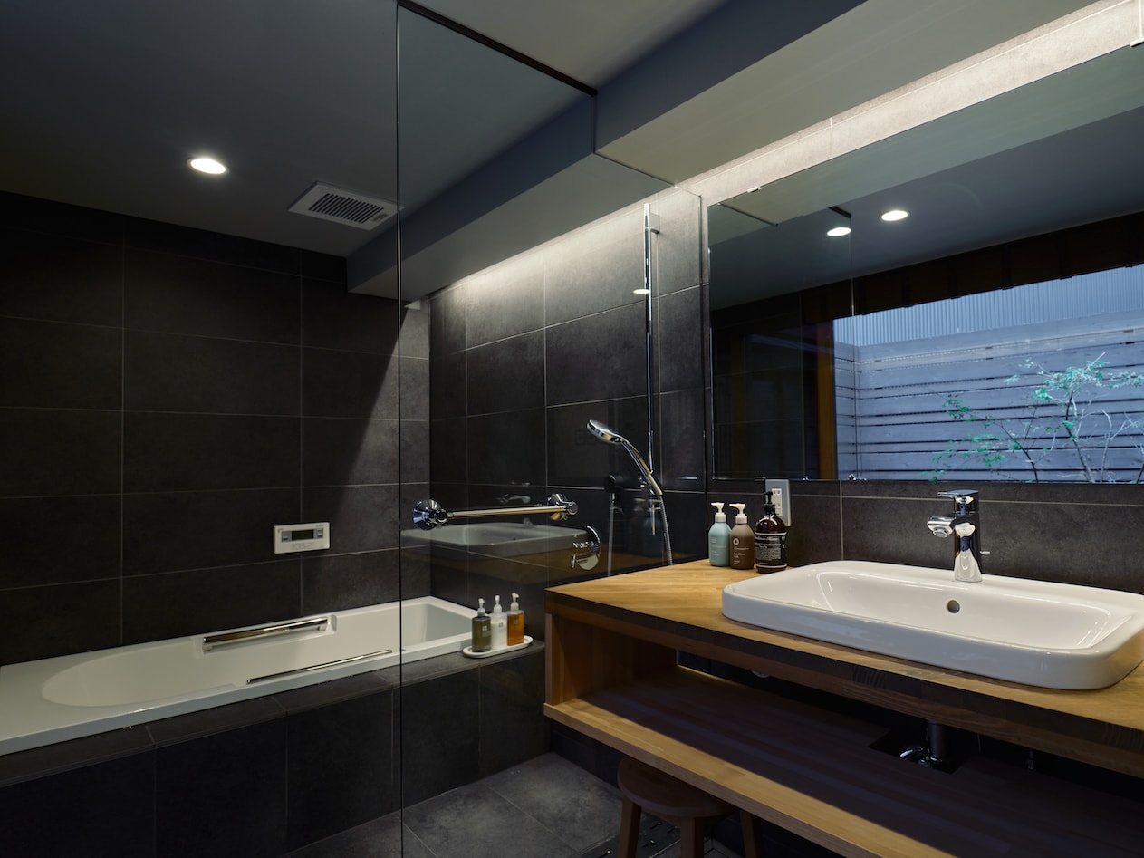 Sanchomachi Sanoya Building Bathroom