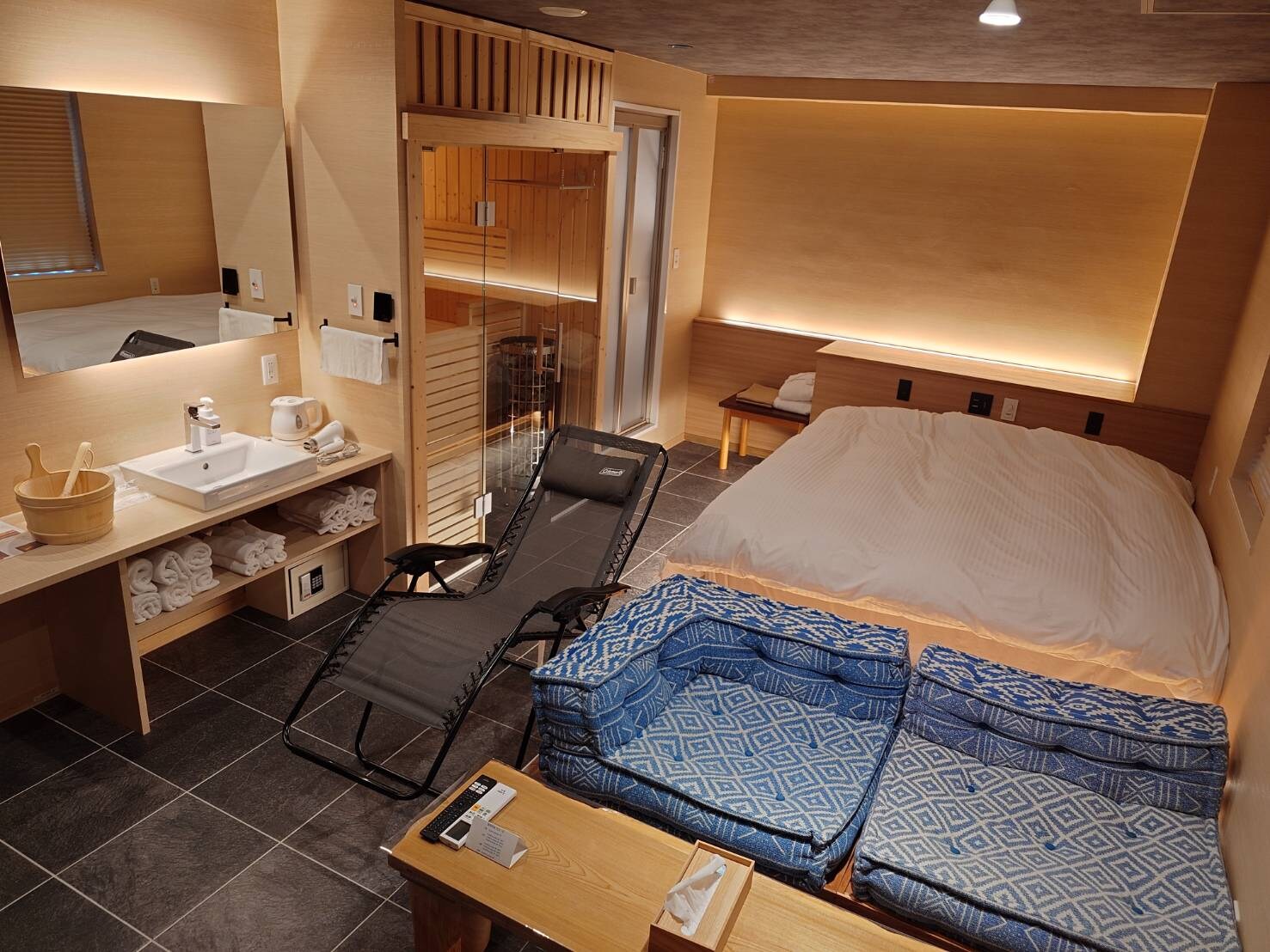 Room with sauna (small) (Nihonzarigani) (1 king-size bed)