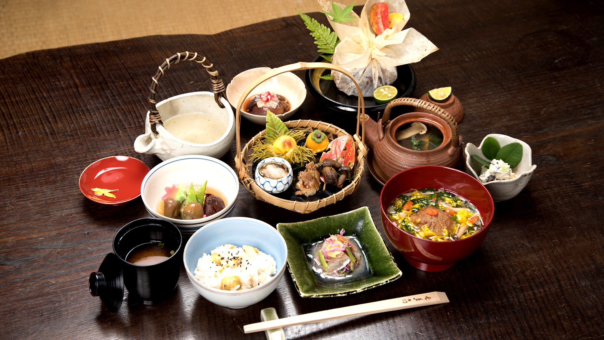 *[Example of dishes] We will prepare seasonal dishes that are unique to Nakatsugawa, where the tea ceremony is also popular.