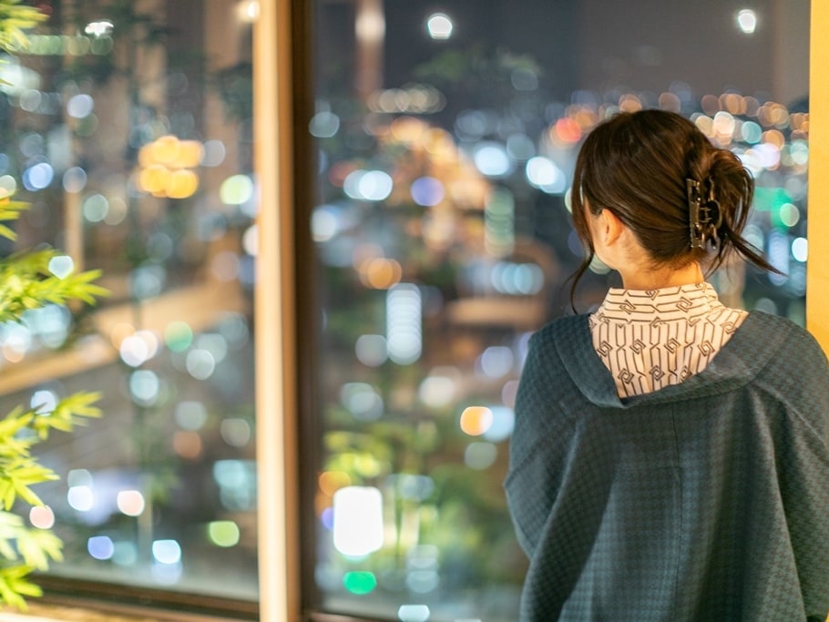 [Phòng suite cao cấp] Tận hưởng cảnh đêm ấm áp được thắp sáng bởi người dân Nagasaki.