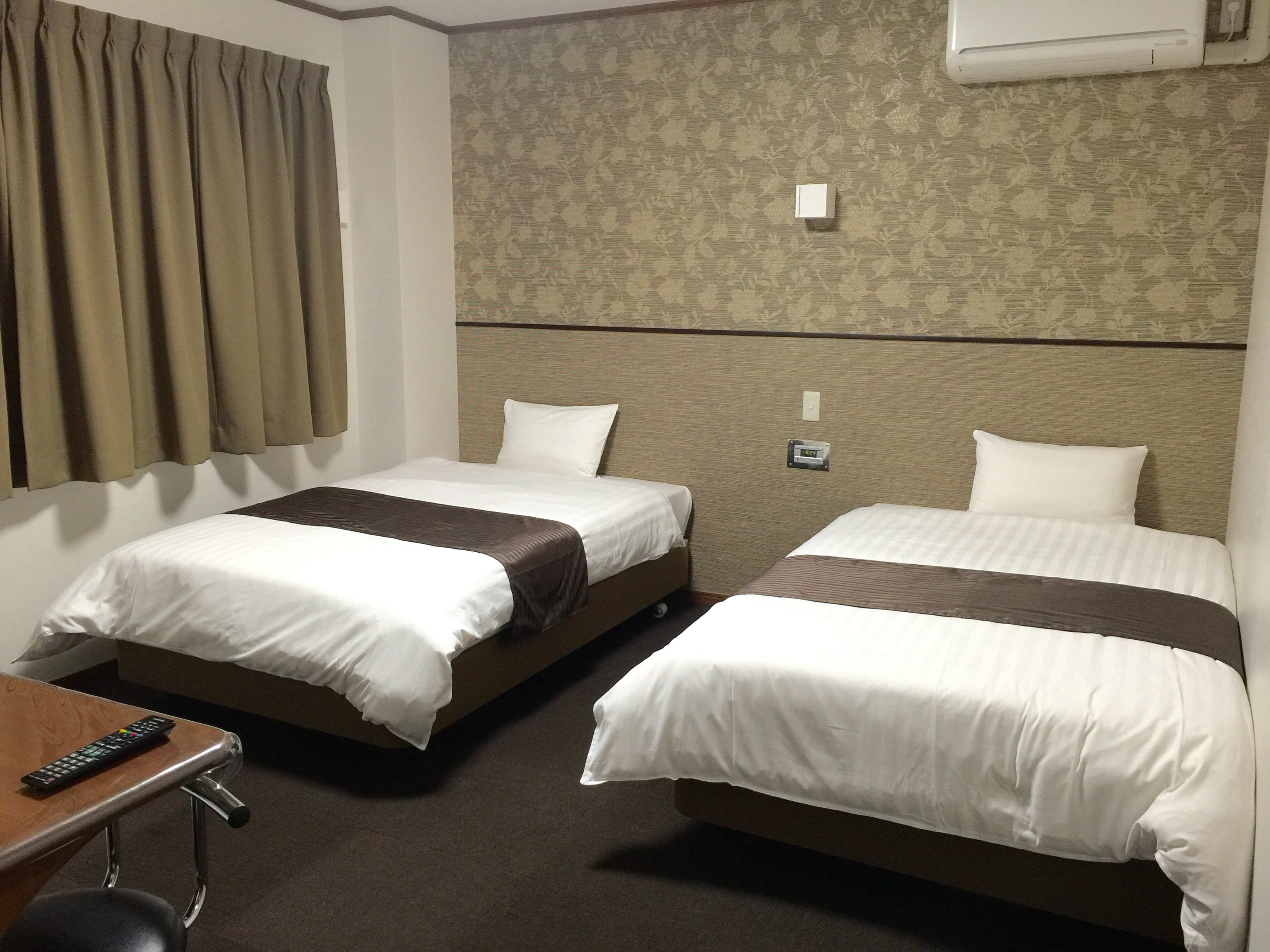 Non-smoking Twin Room