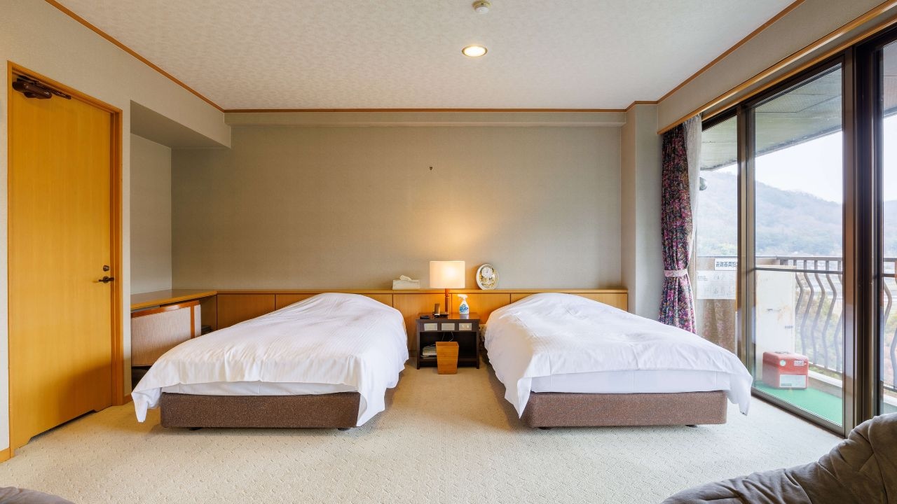 [ห้องสำหรับครอบครัว] ห้องนอนกว้างขวางพร้อมเตียงขนาดใหญ่