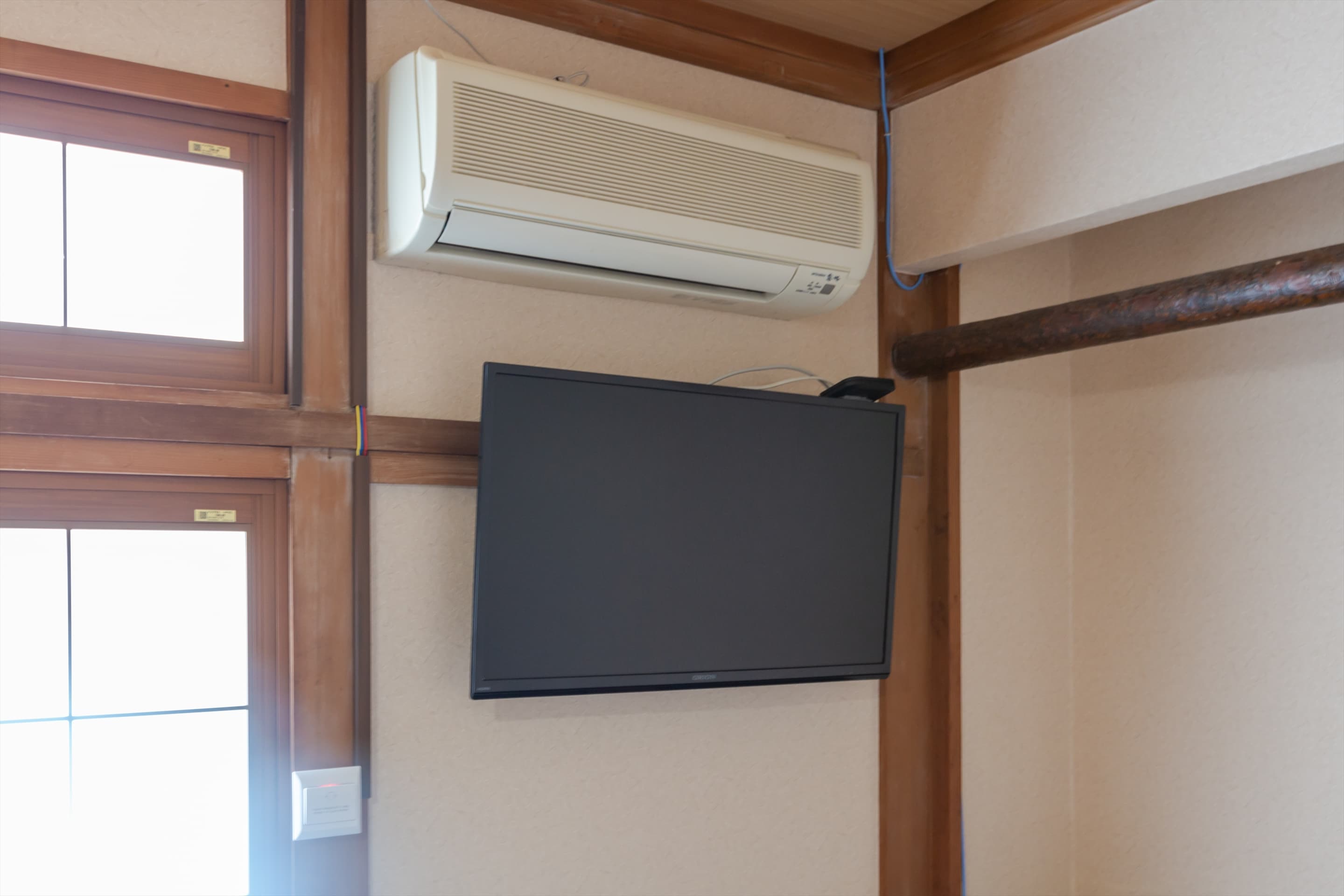Double room (no bath or toilet)