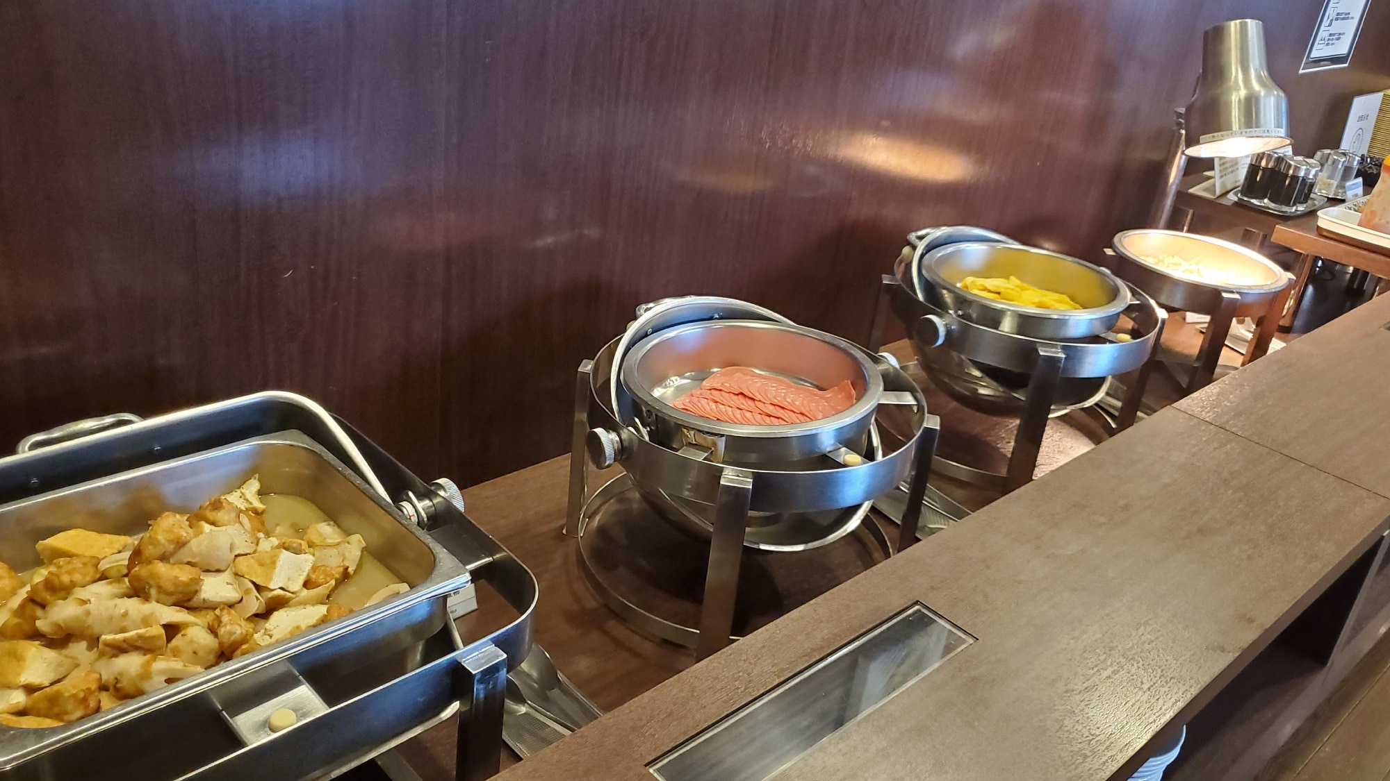 Buffet example: Meals