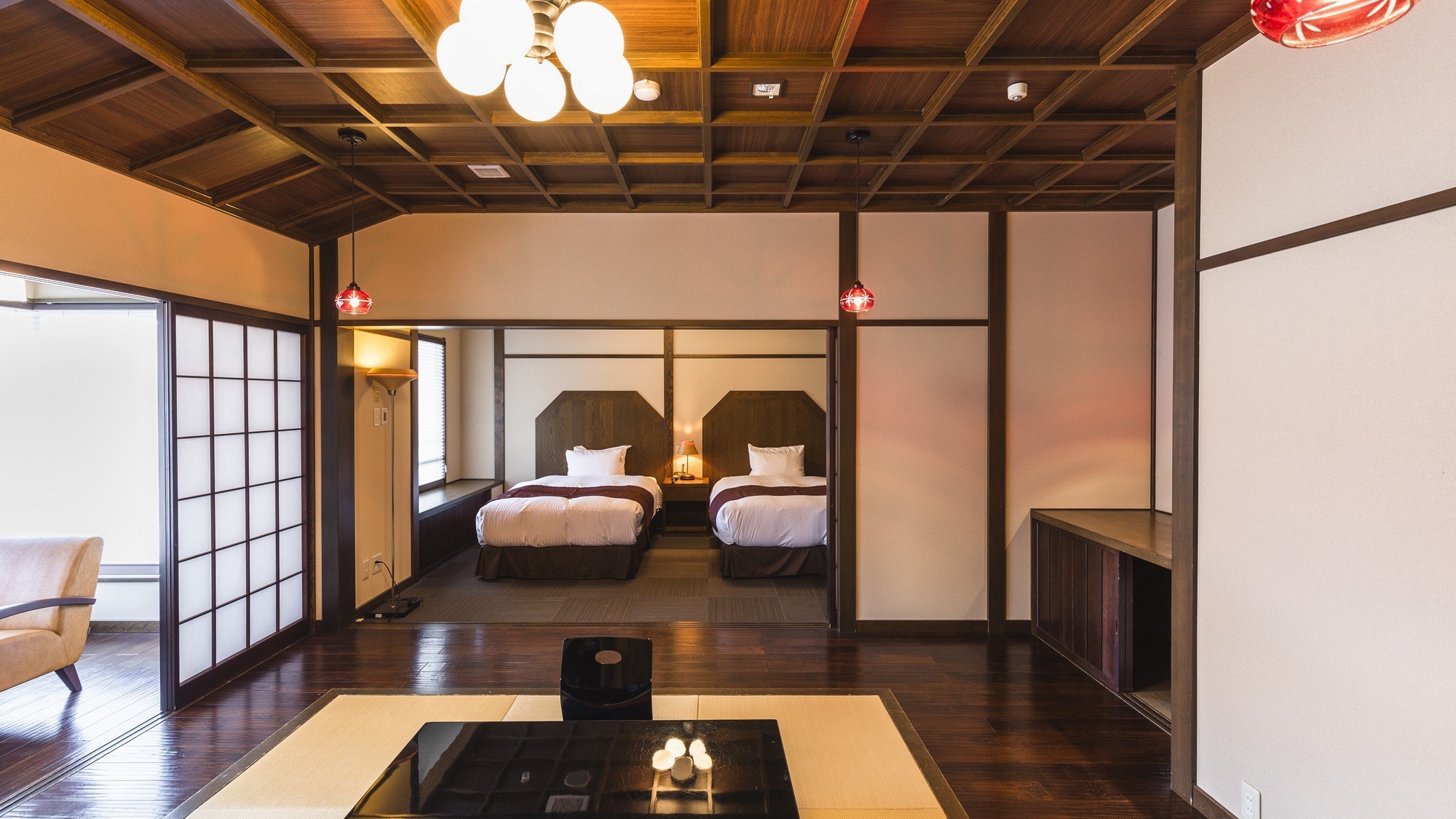 【特別房間“桂”】日式與西式和諧相處，懷舊之情溢於言表。