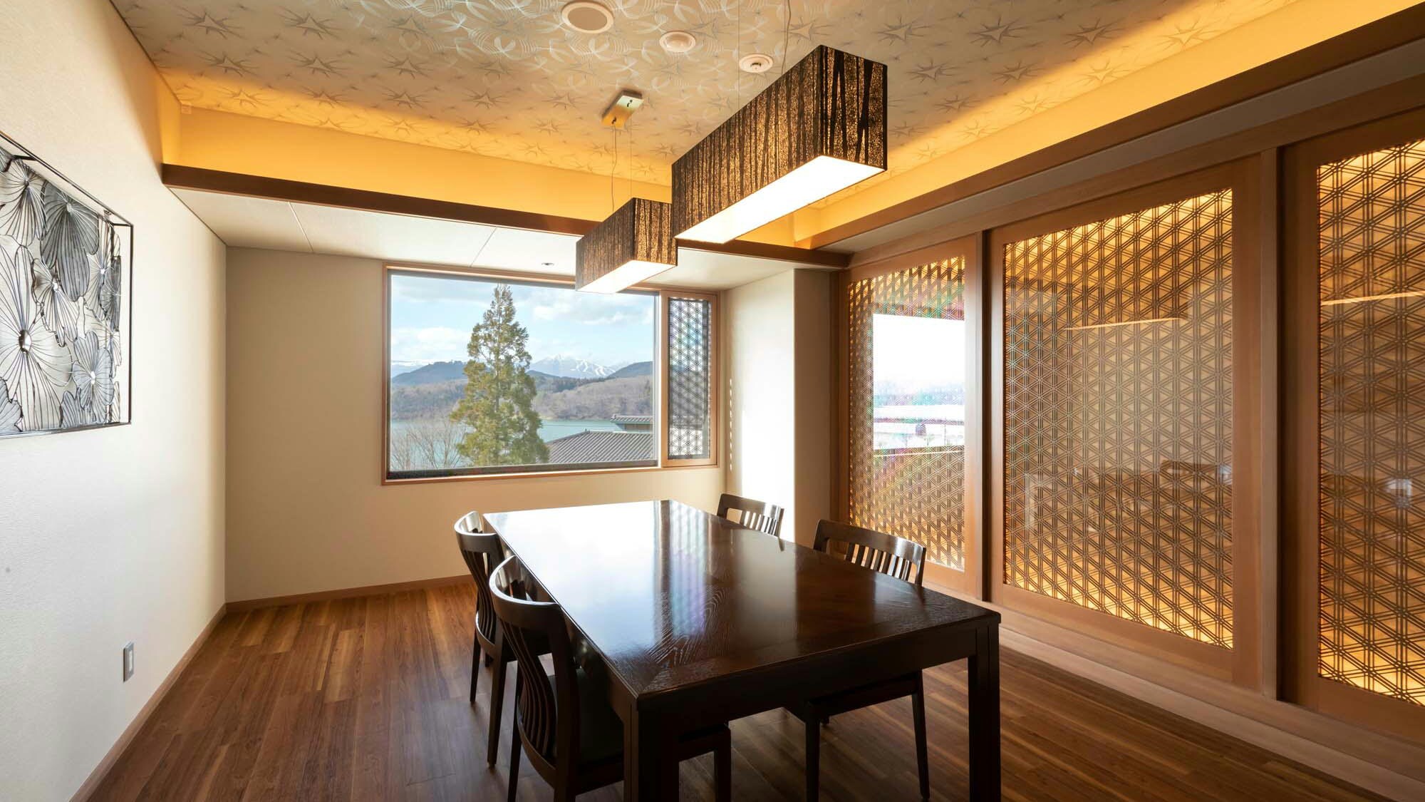phòng ăn độc quyền của premiumroom “Sakura”