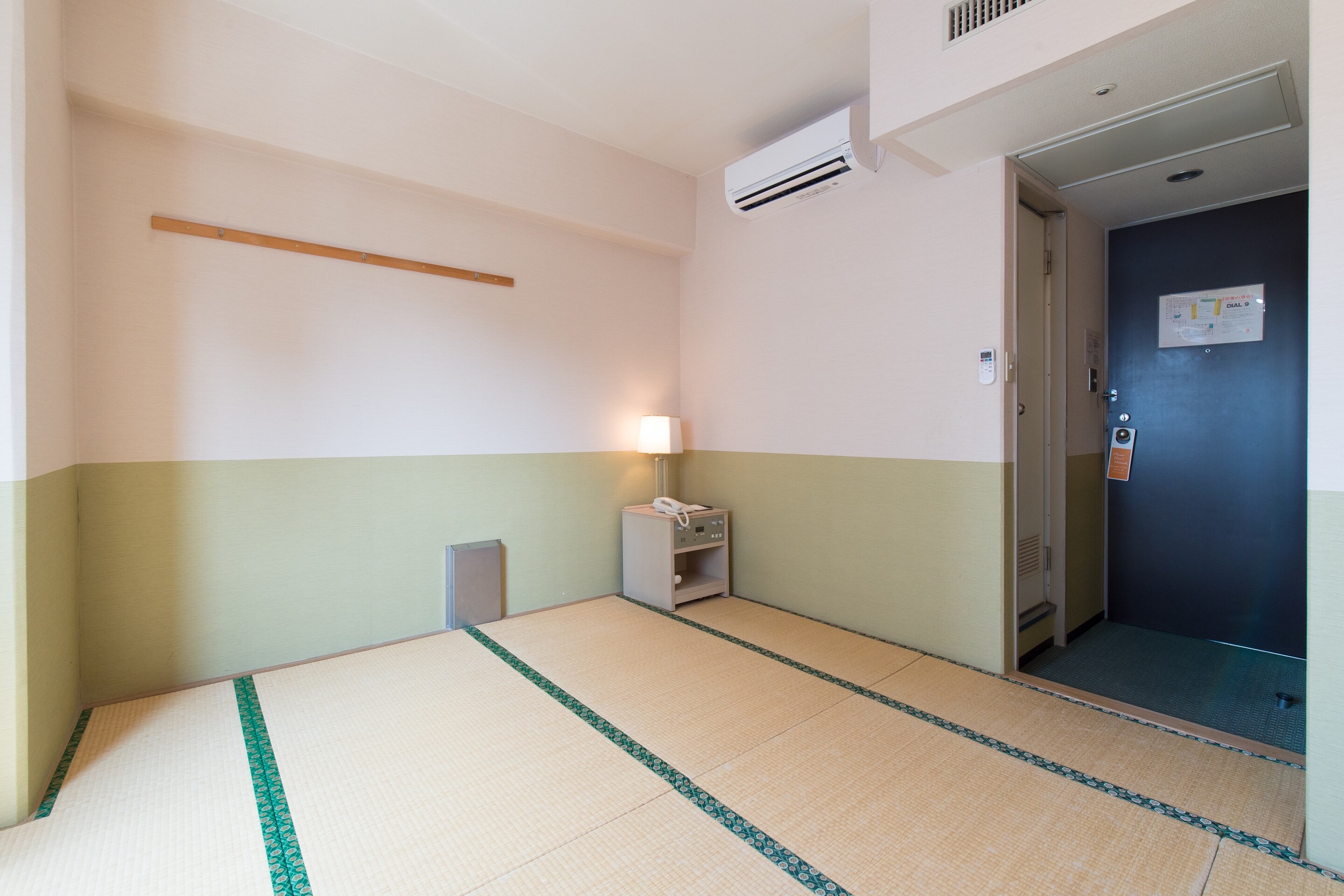 Kamar bergaya Jepang untuk 1 hingga 3 orang