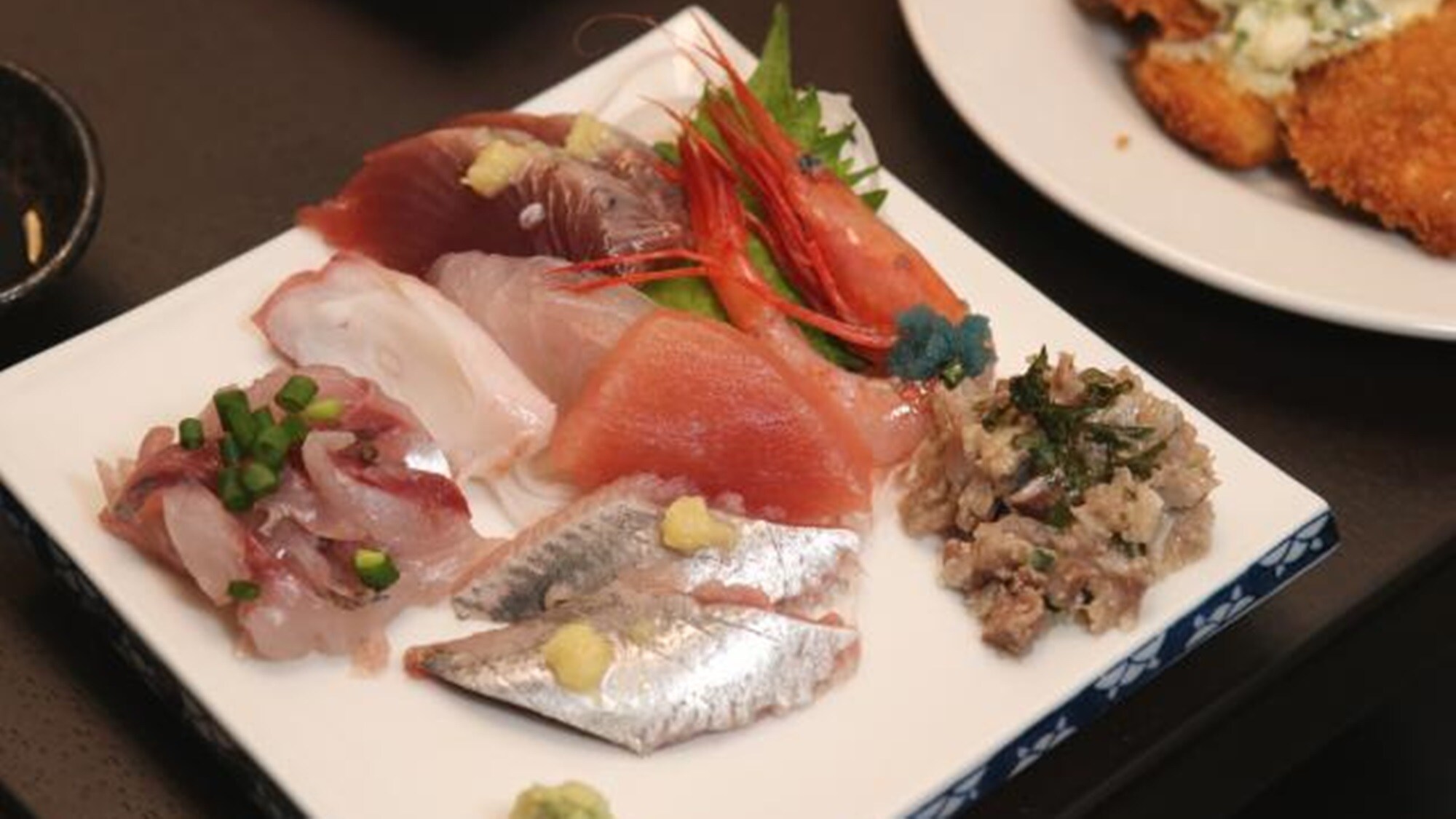 *Sashimi/This sardine nare-ro is delicious even without soy sauce!