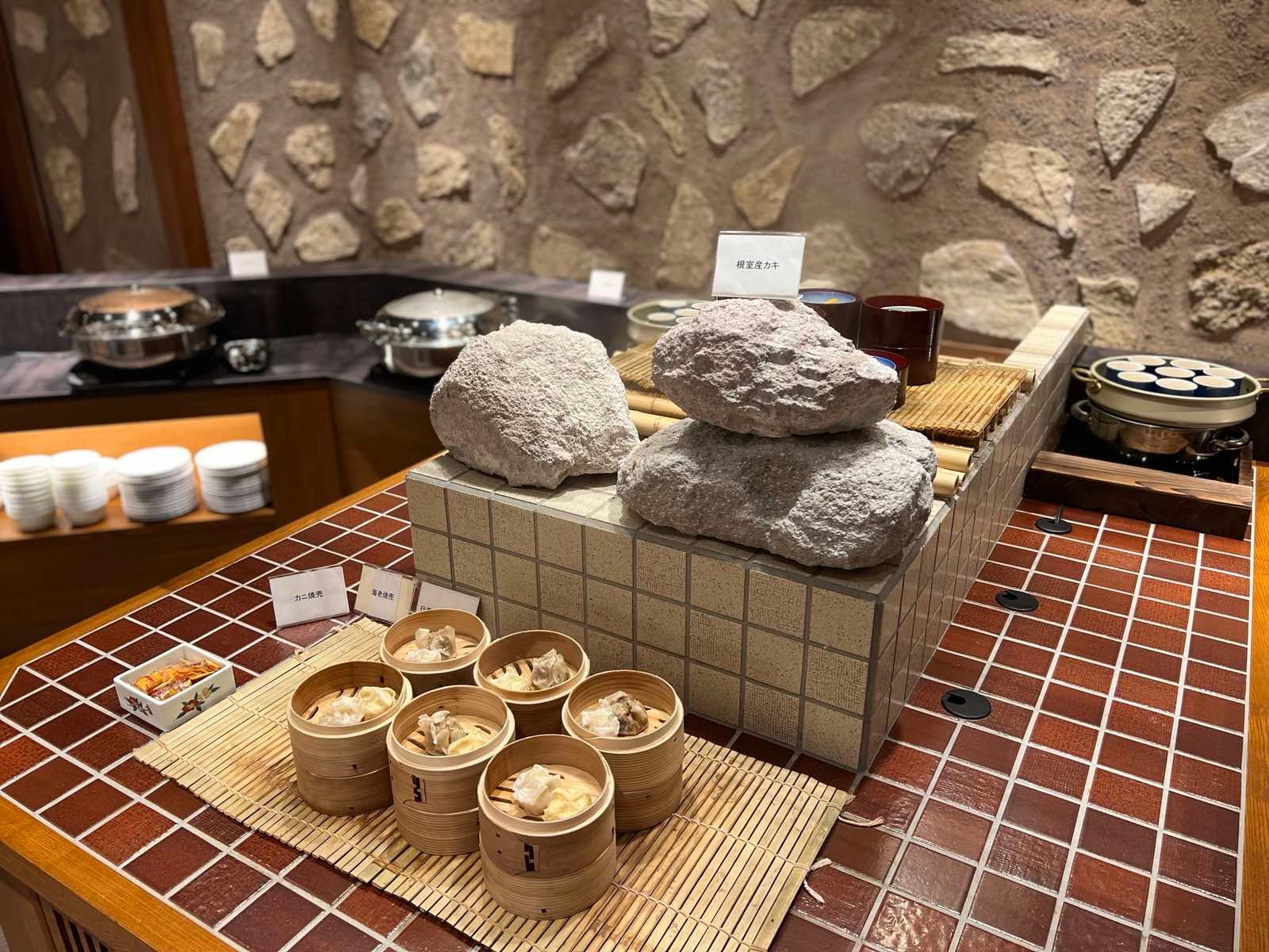 Prasmanan spesialisasi restoran "haspo", hidangan kukus Mt. Iou