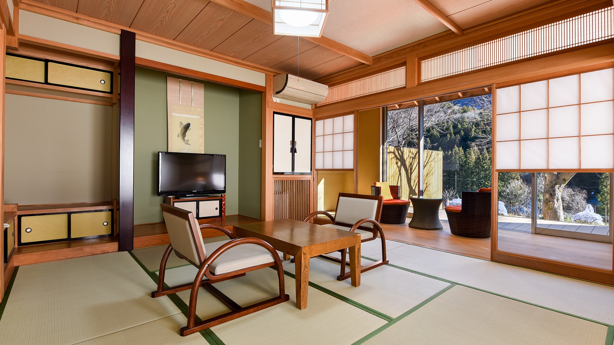 *Two Japanese-style rooms, Sora no Yu/Spacious 8 tatami mat + 12 tatami mat room.