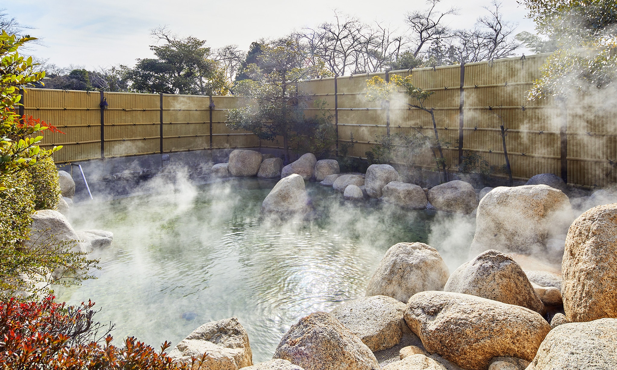 Large open-air bath "Nagomi-no-yu"