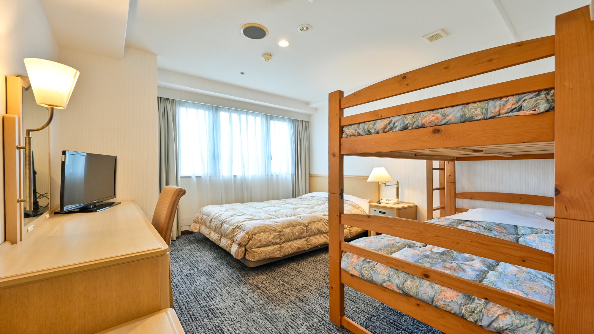 ■Family Room■